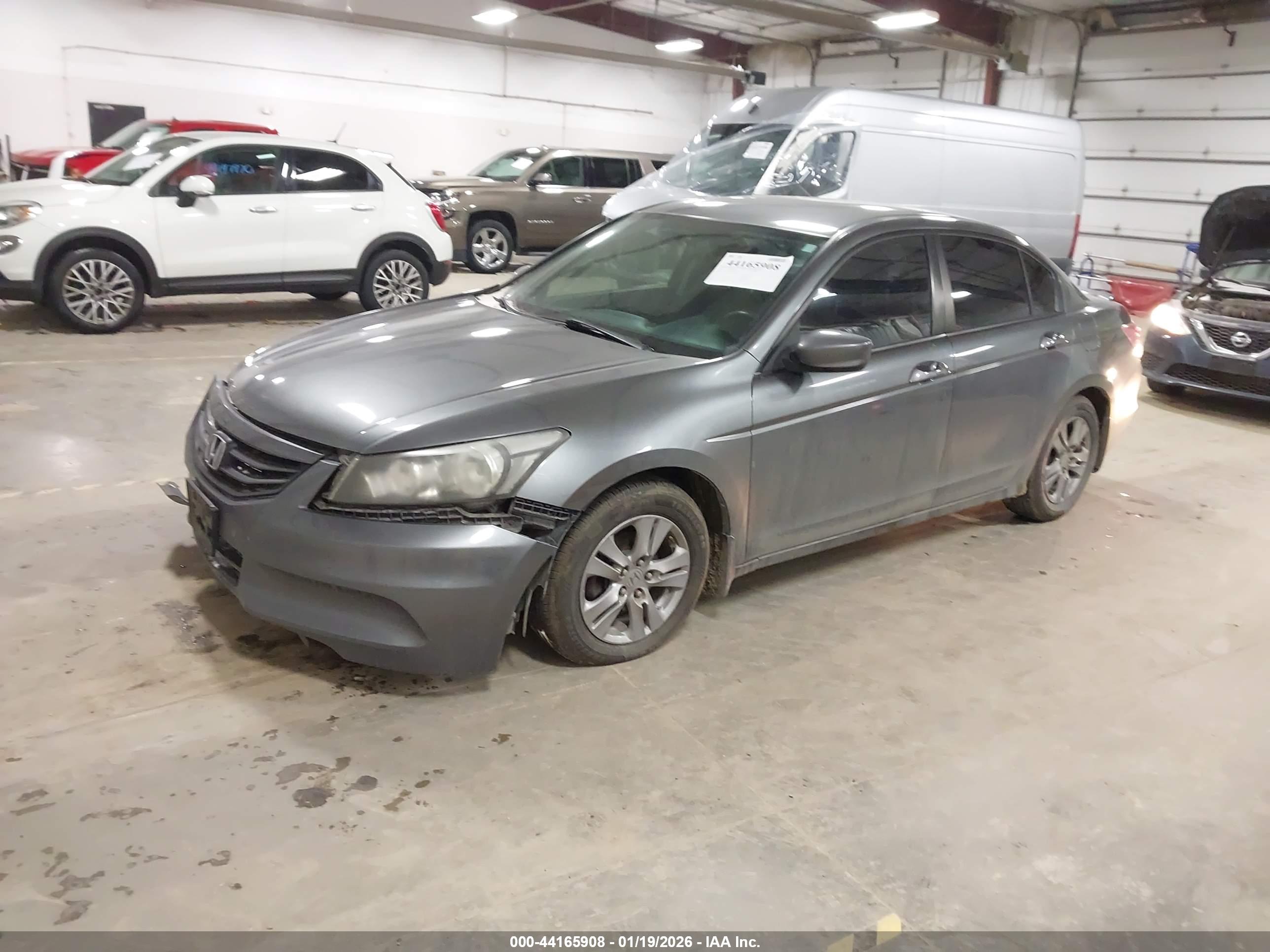 HONDA ACCORD image 2