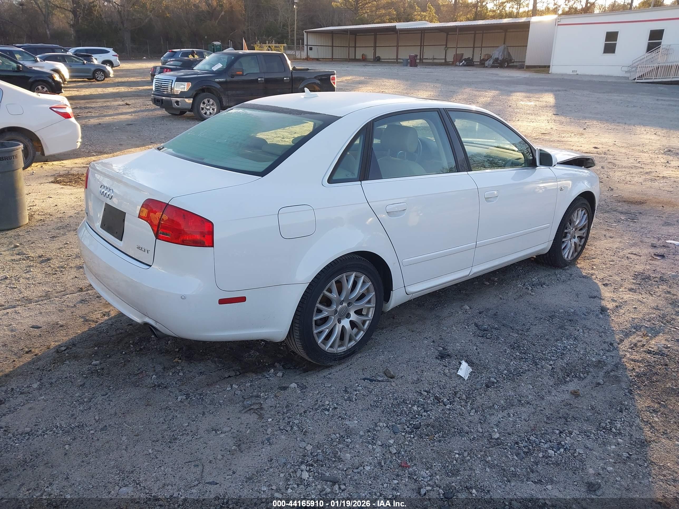 AUDI A4 image 4