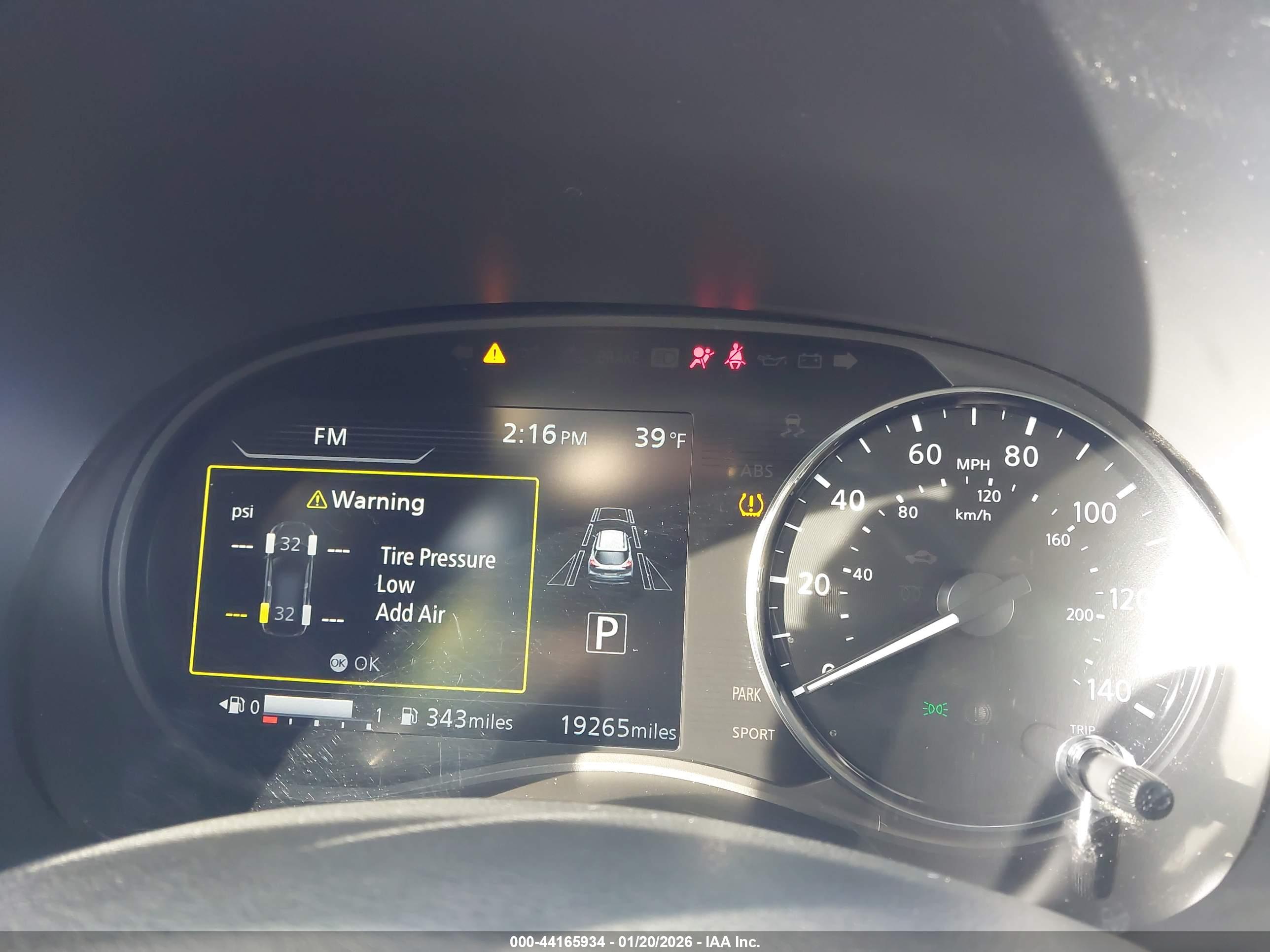 NISSAN KICKS image 7