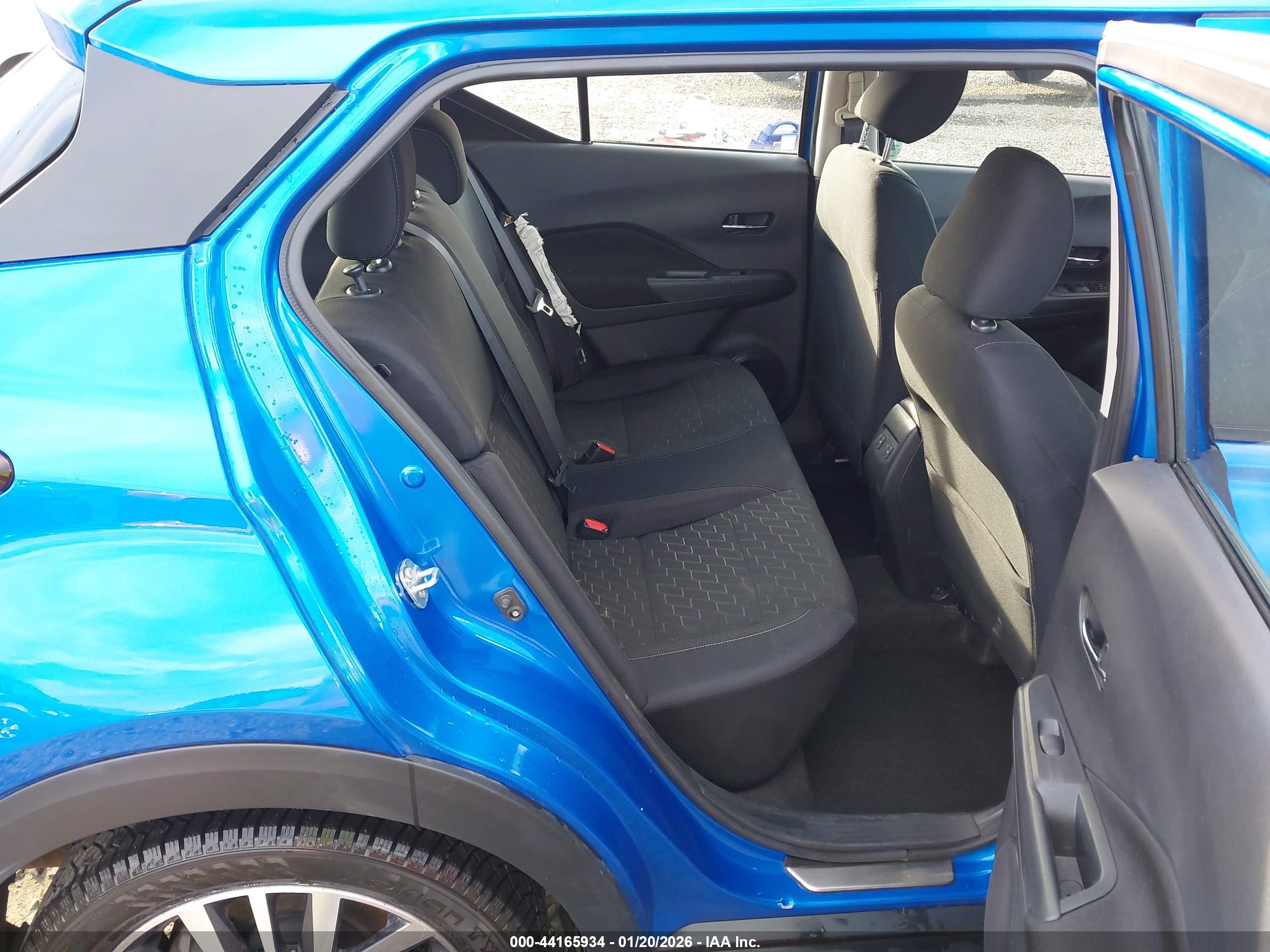 NISSAN KICKS image 8