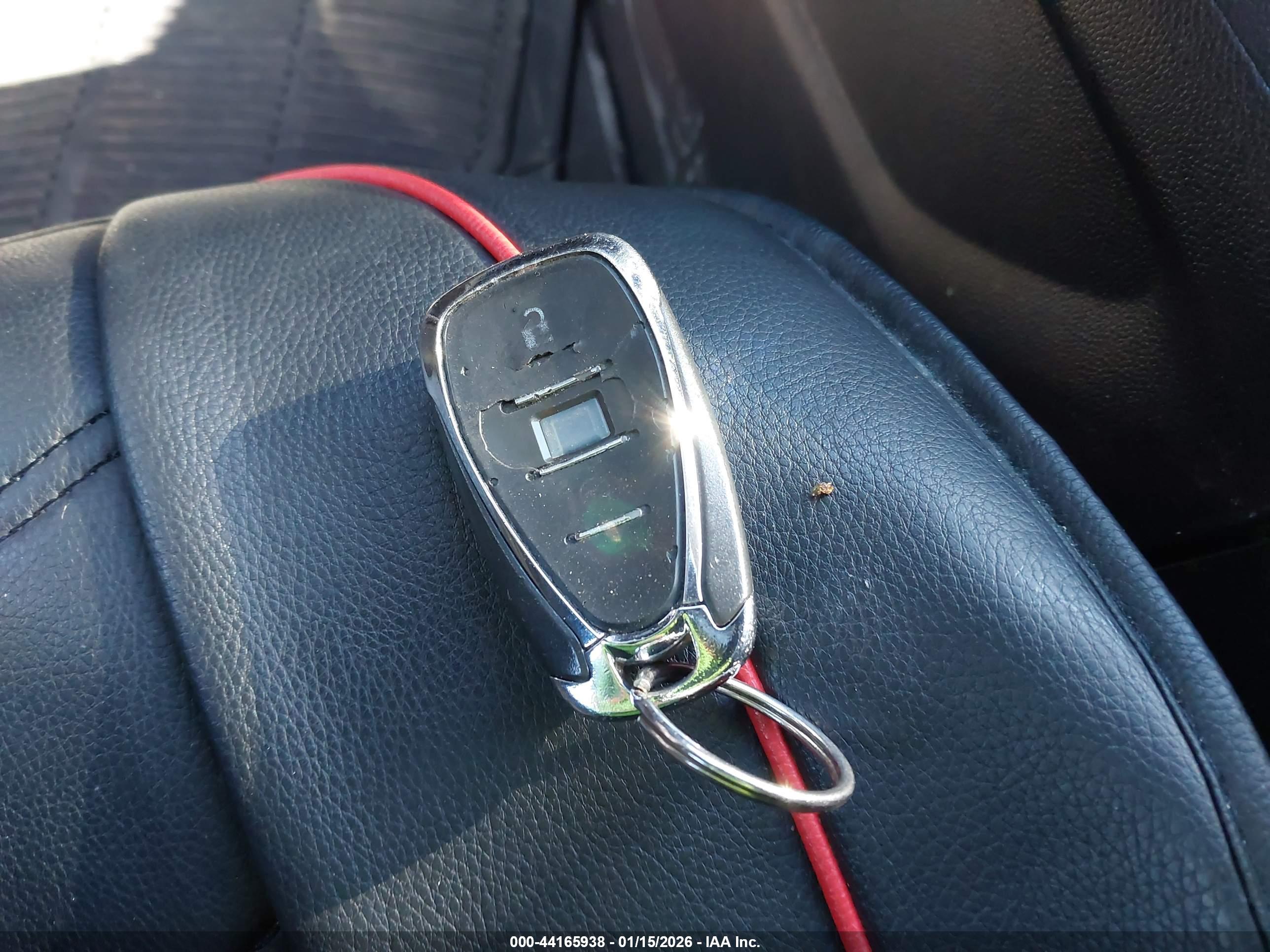 CHEVROLET TRAVERSE image 11