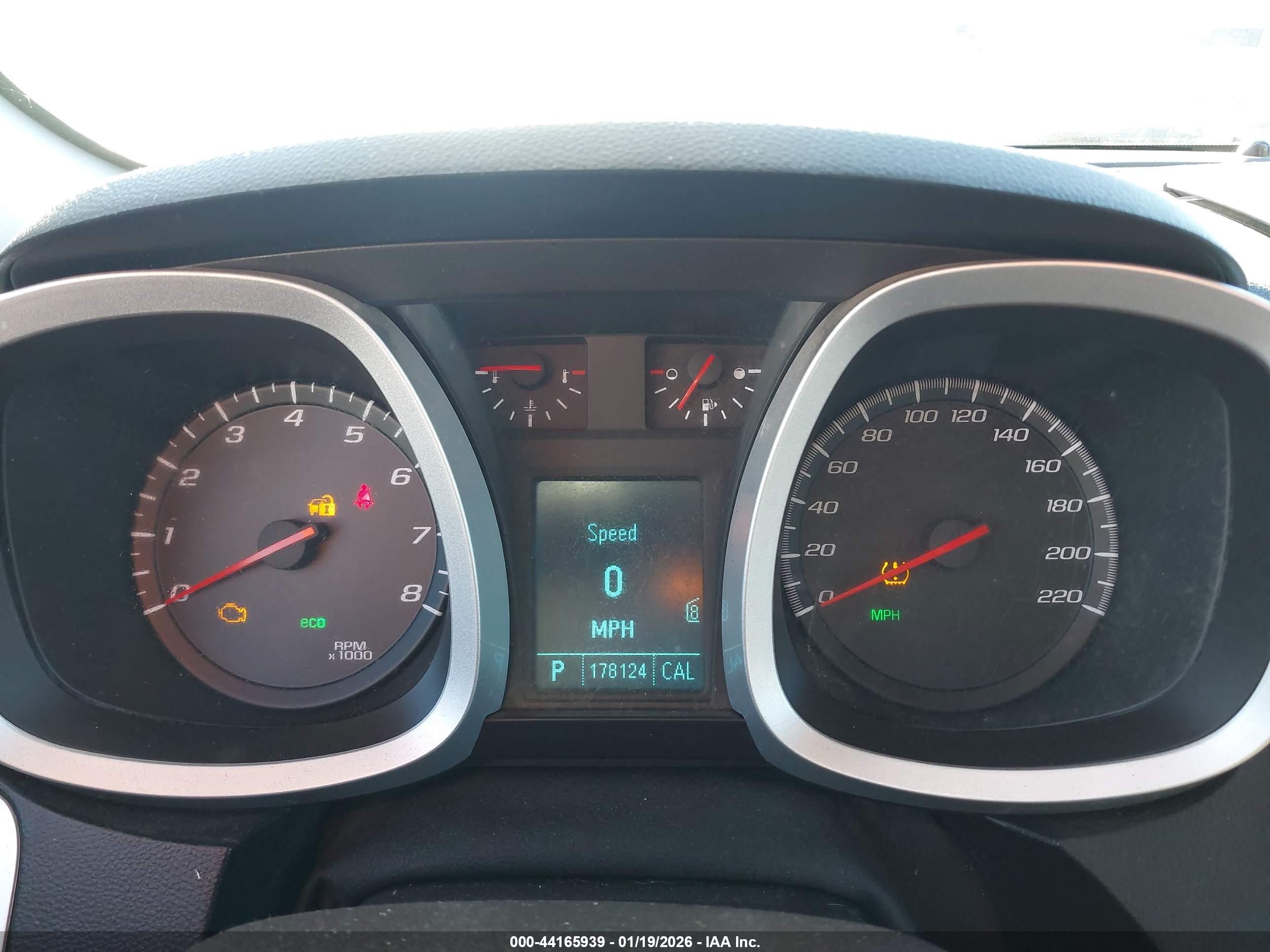 CHEVROLET EQUINOX image 7