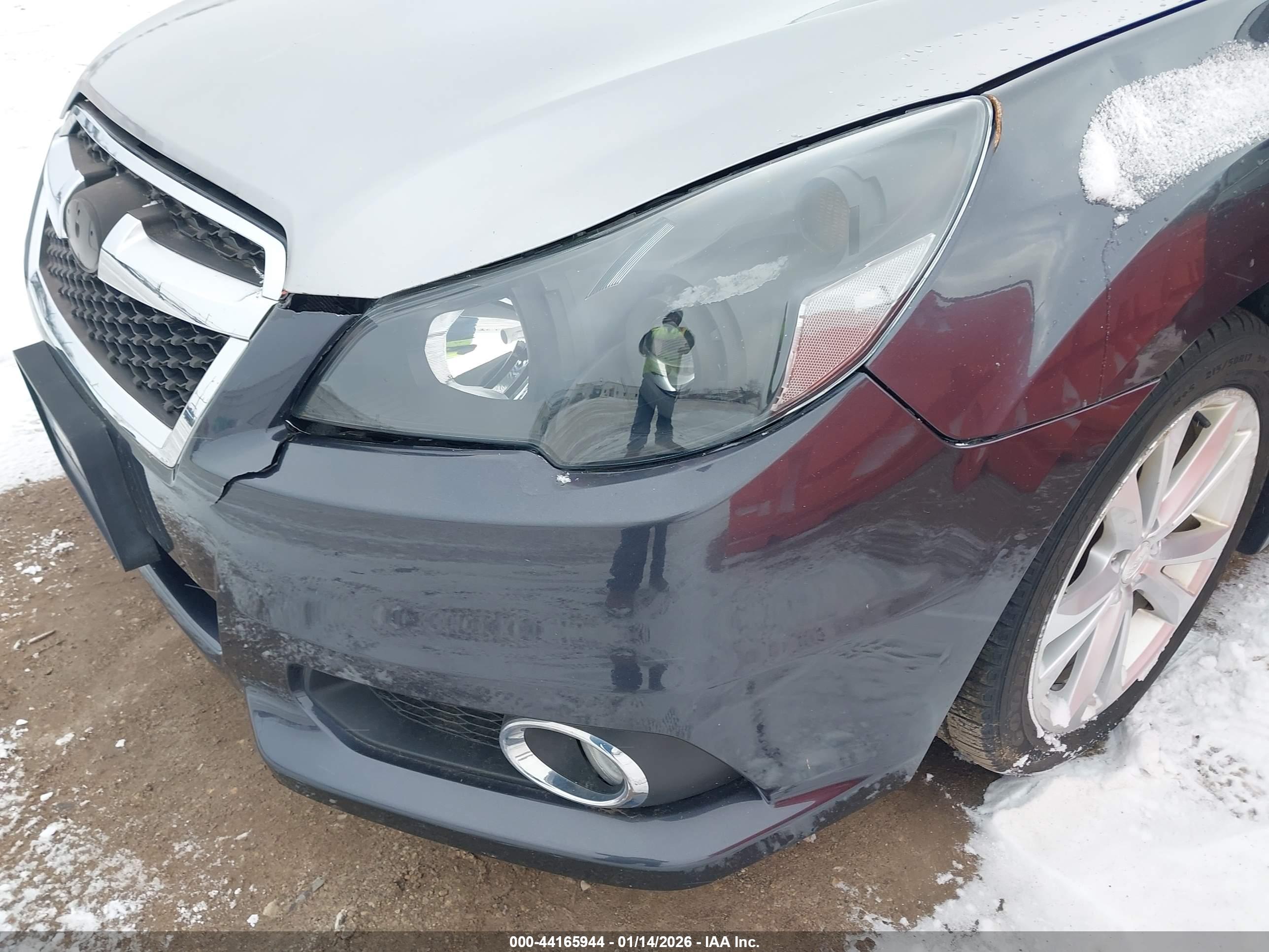 SUBARU LEGACY image 6
