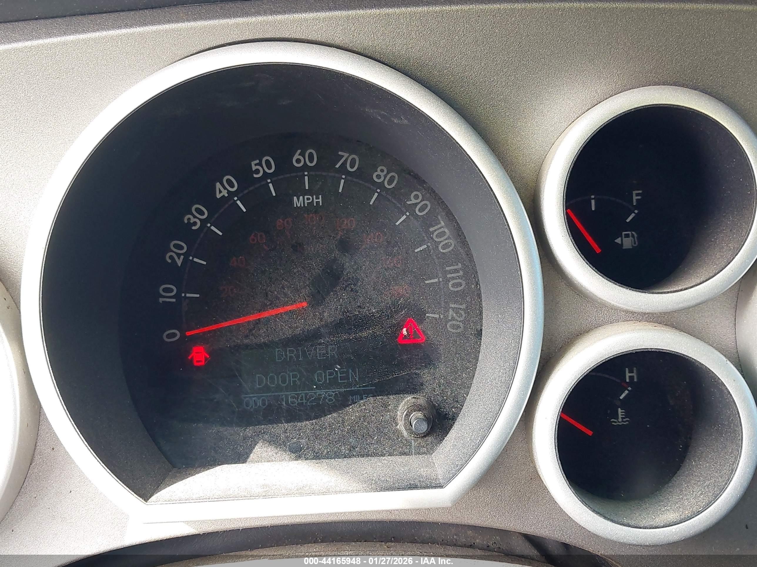 TOYOTA TUNDRA image 7