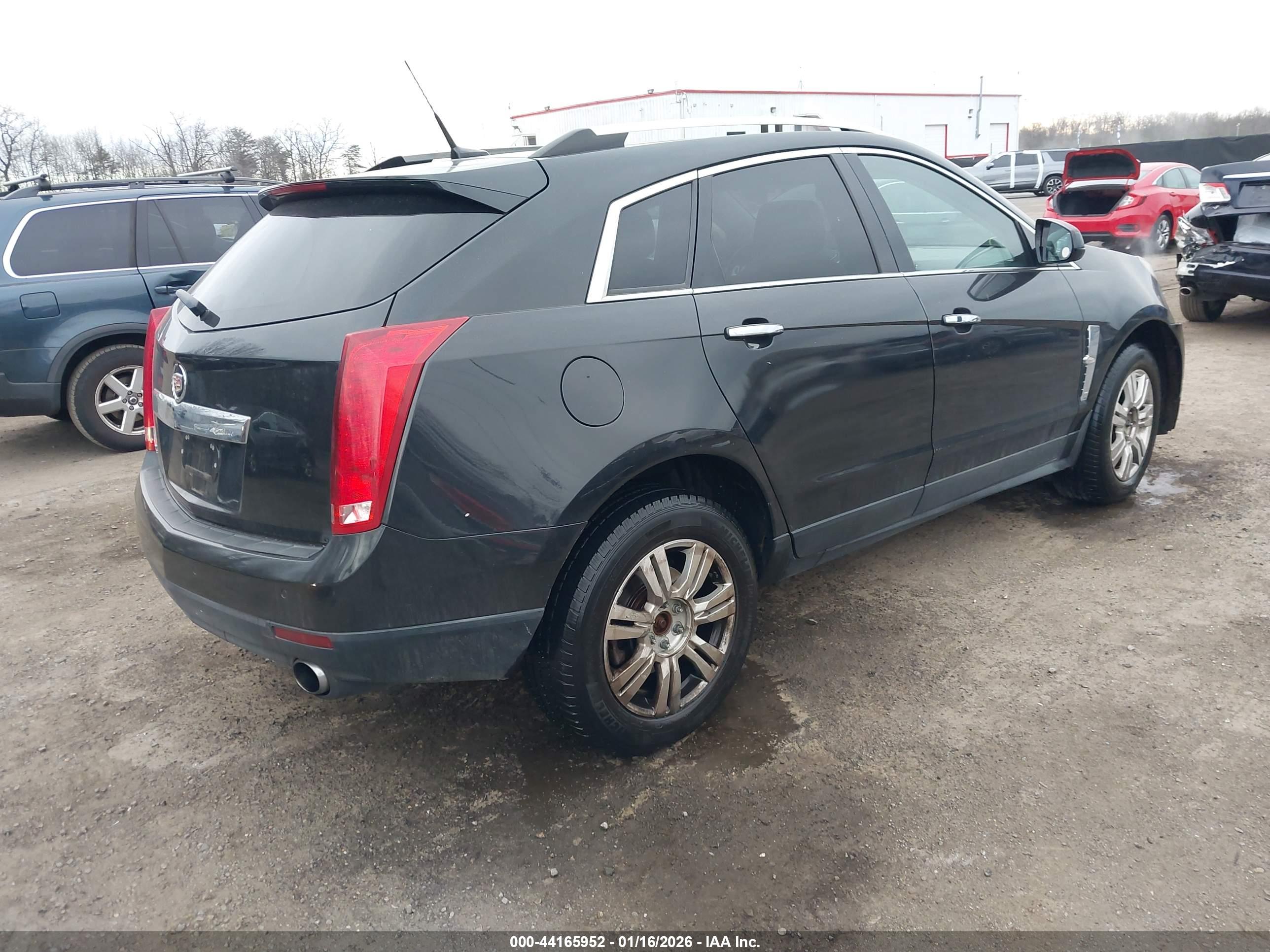 CADILLAC SRX image 4