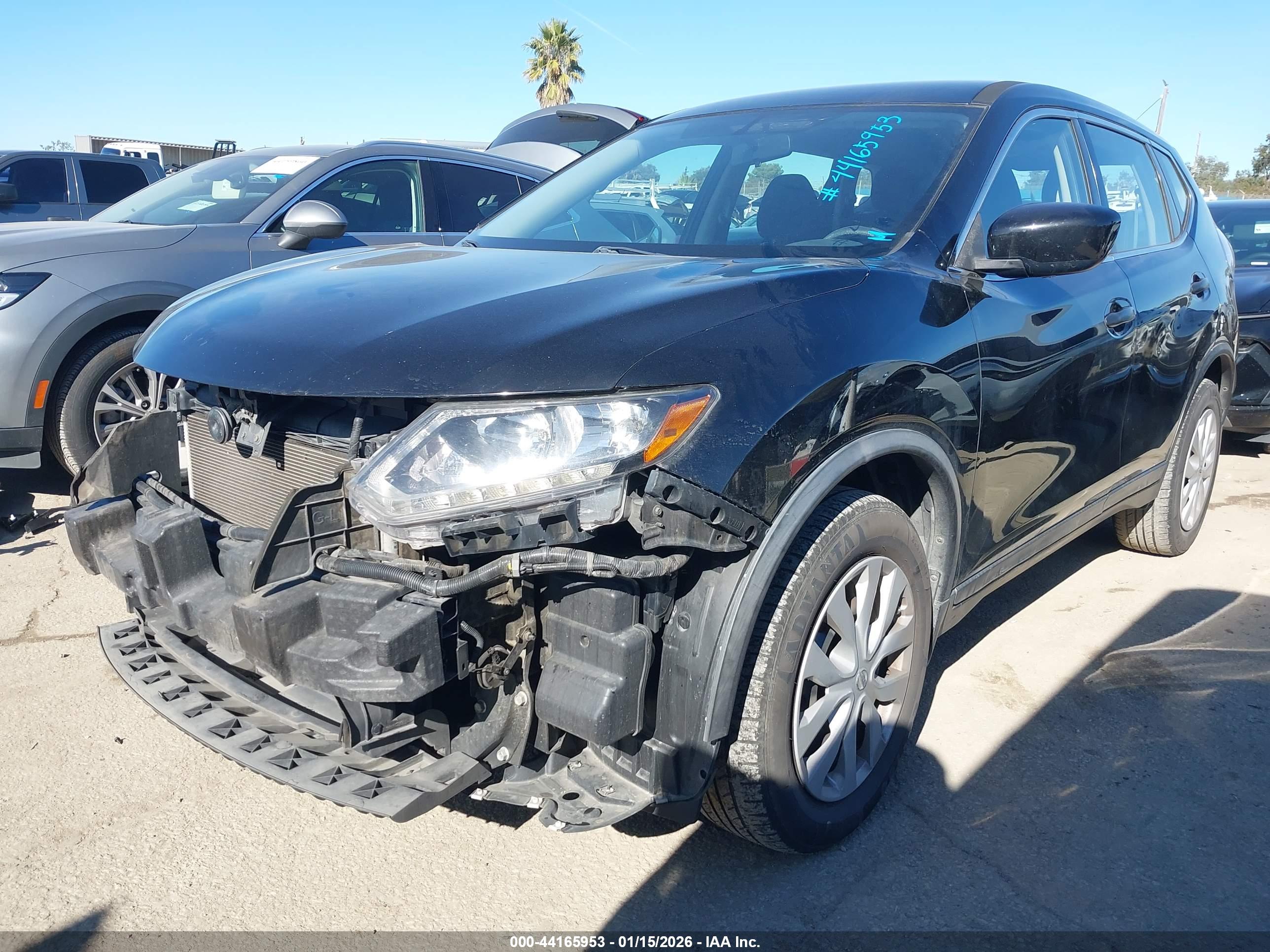 NISSAN ROGUE image 2