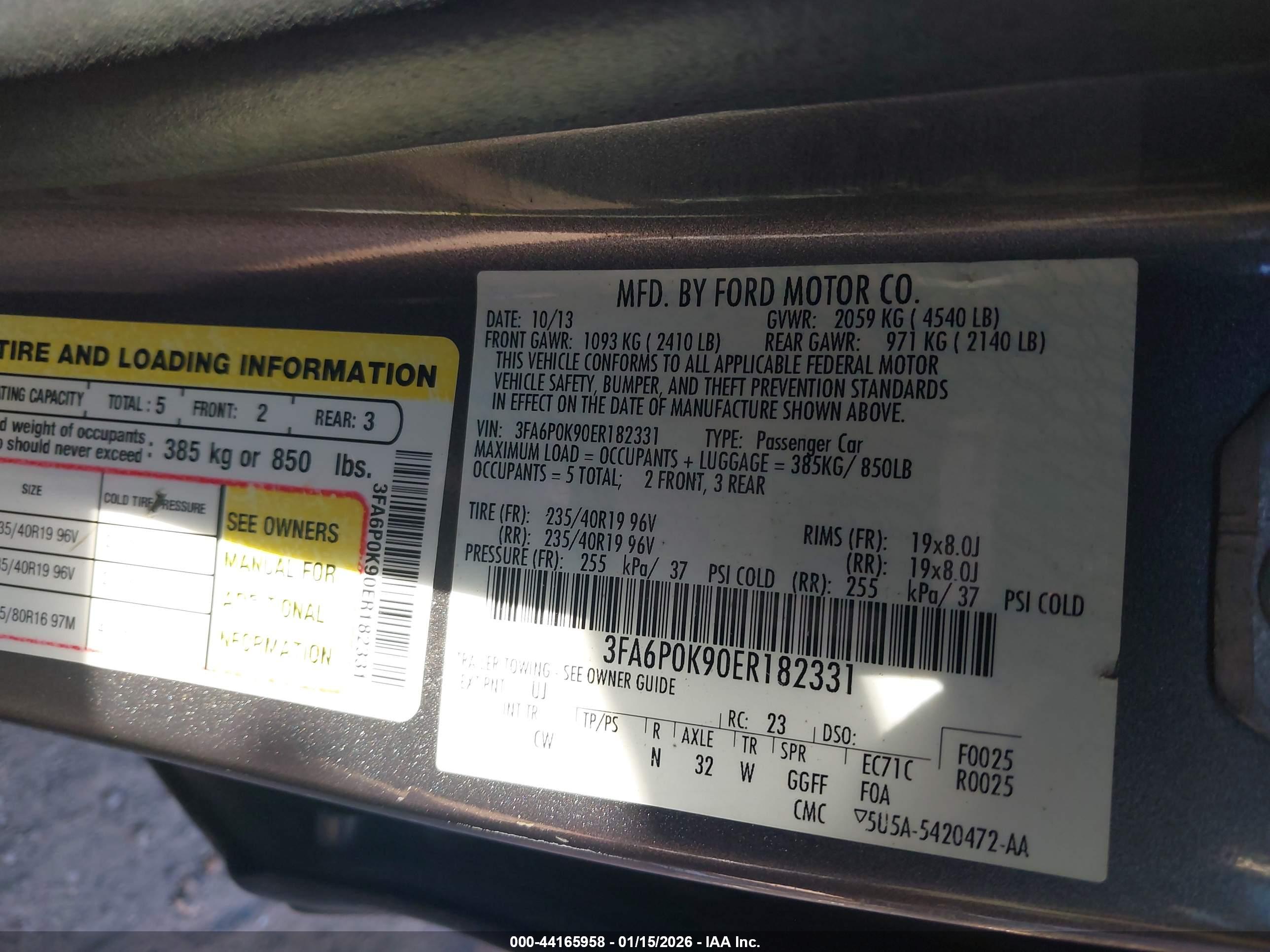 FORD FUSION image 9