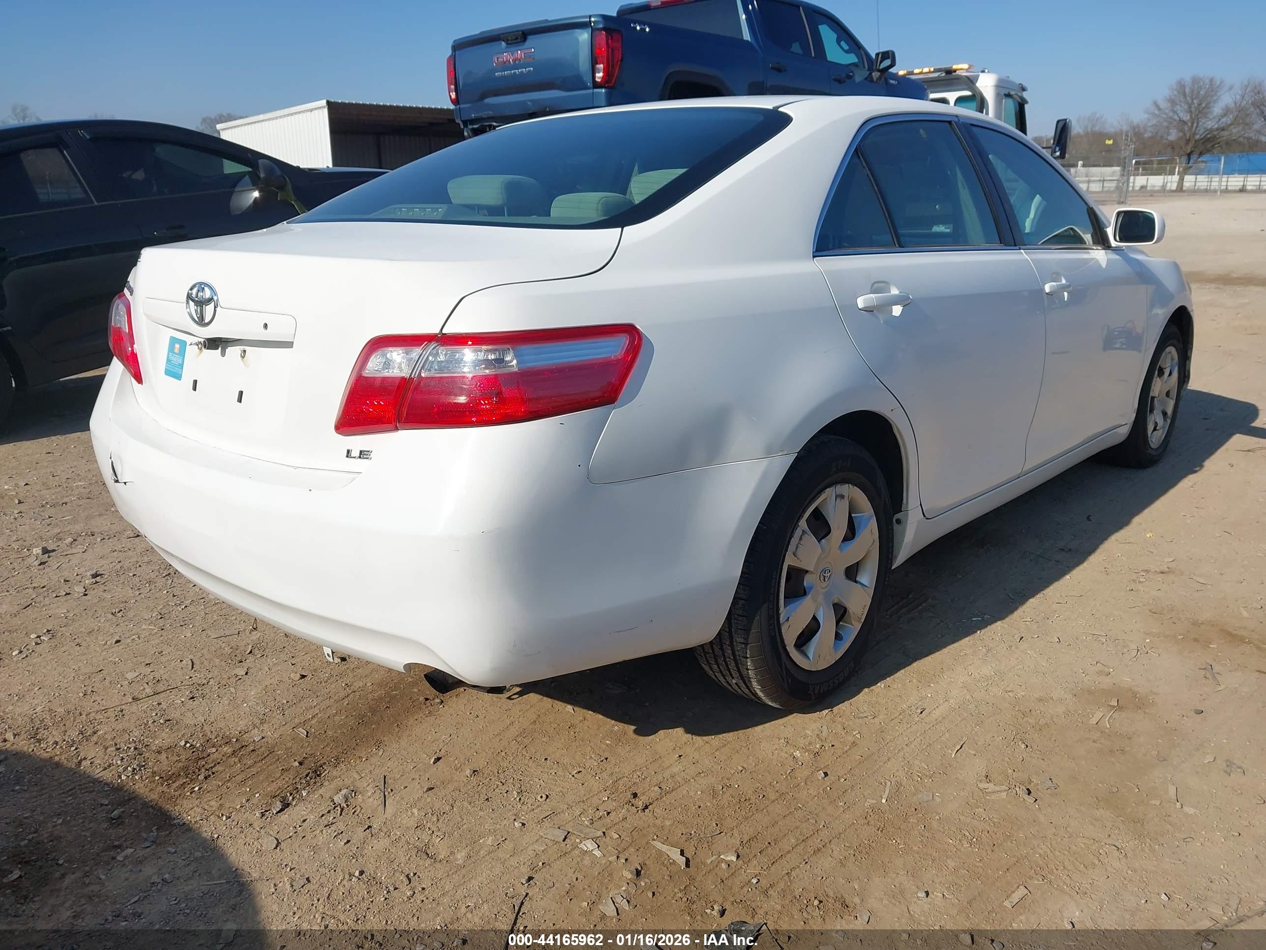 TOYOTA CAMRY image 4