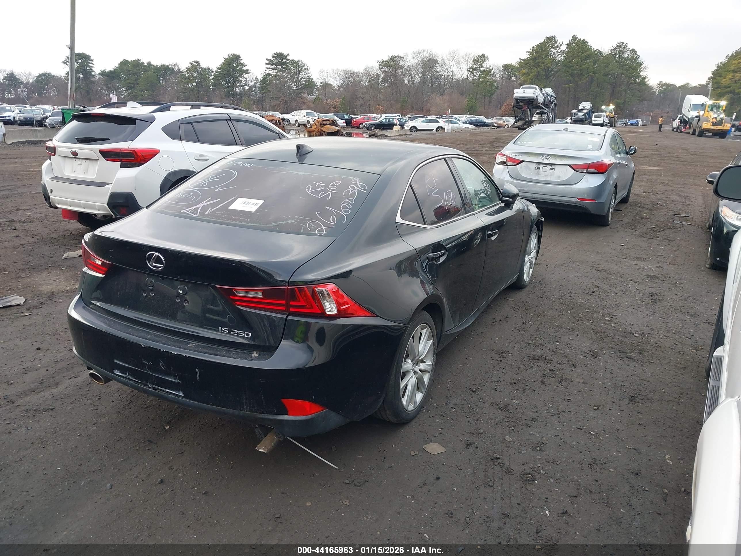 LEXUS IS image 4