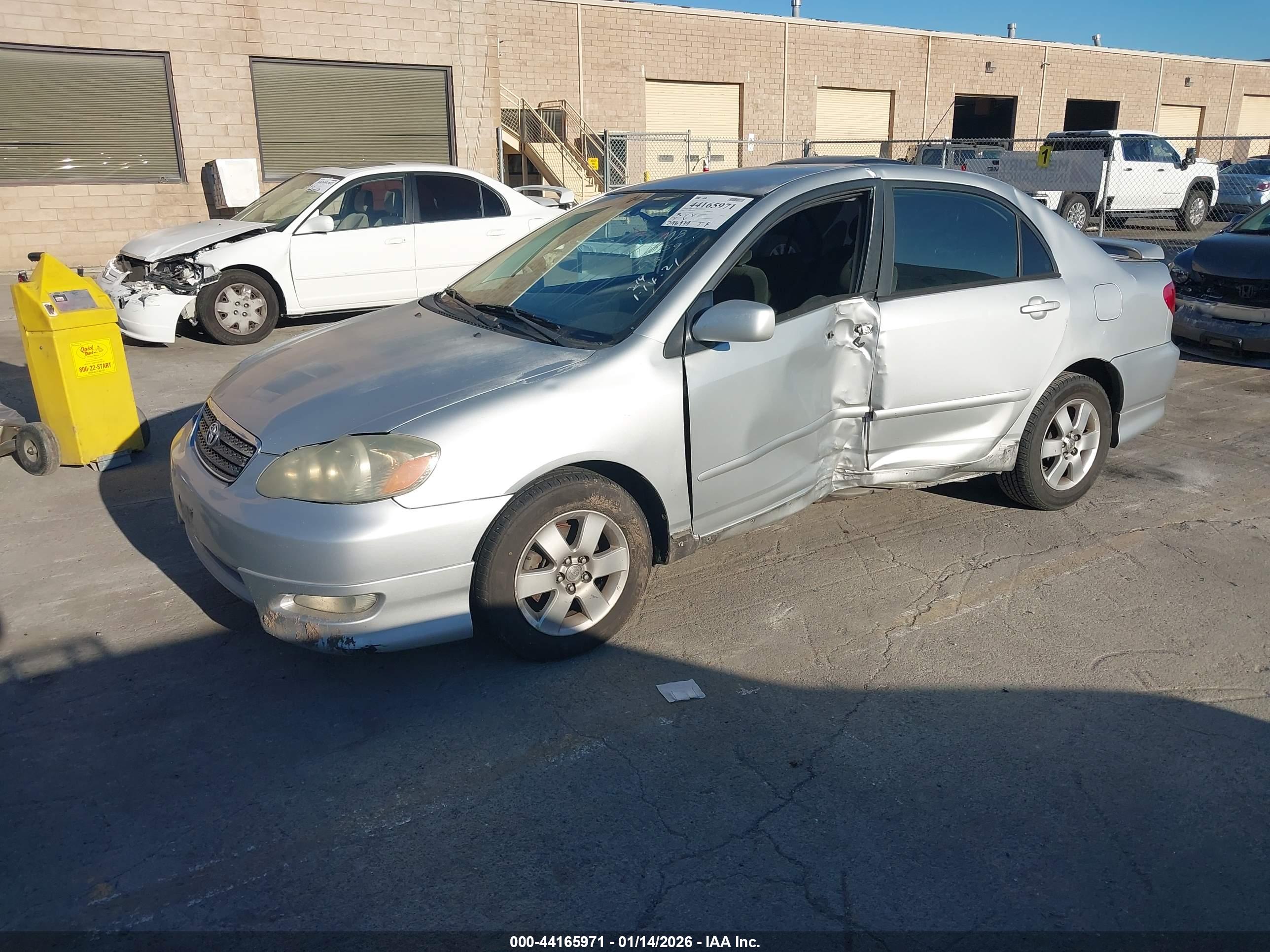 TOYOTA COROLLA image 2