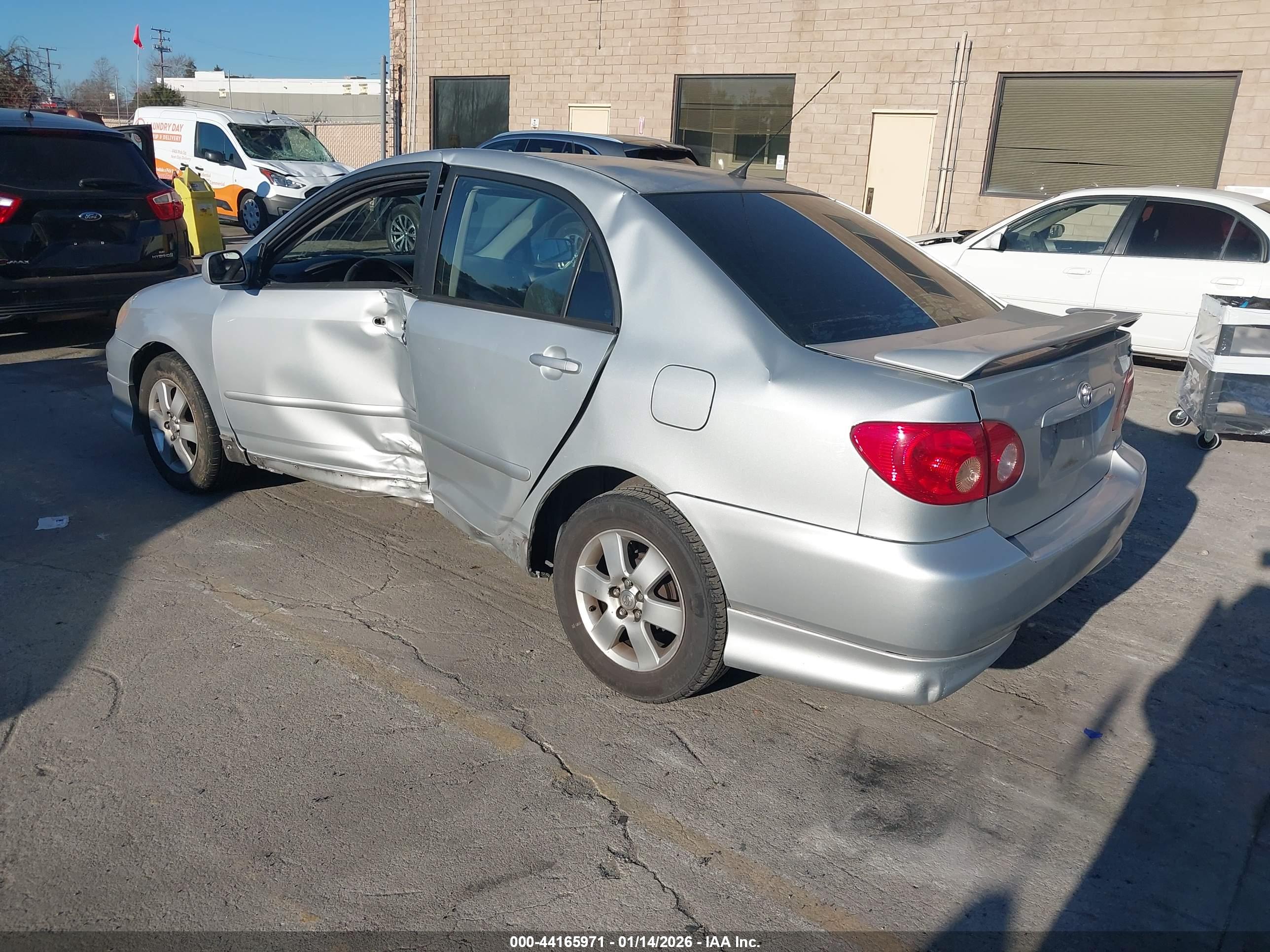 TOYOTA COROLLA image 3