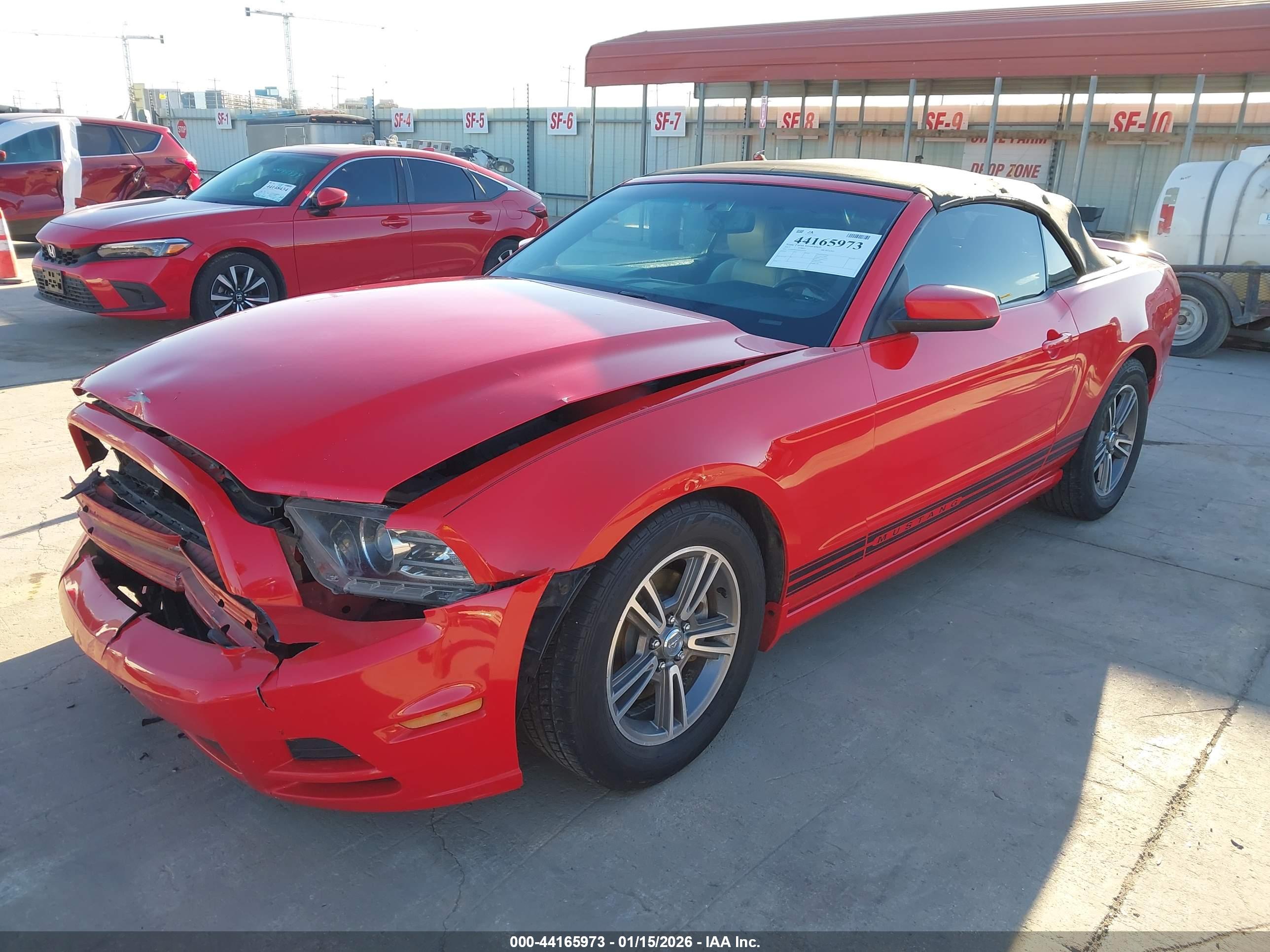 FORD MUSTANG image 2