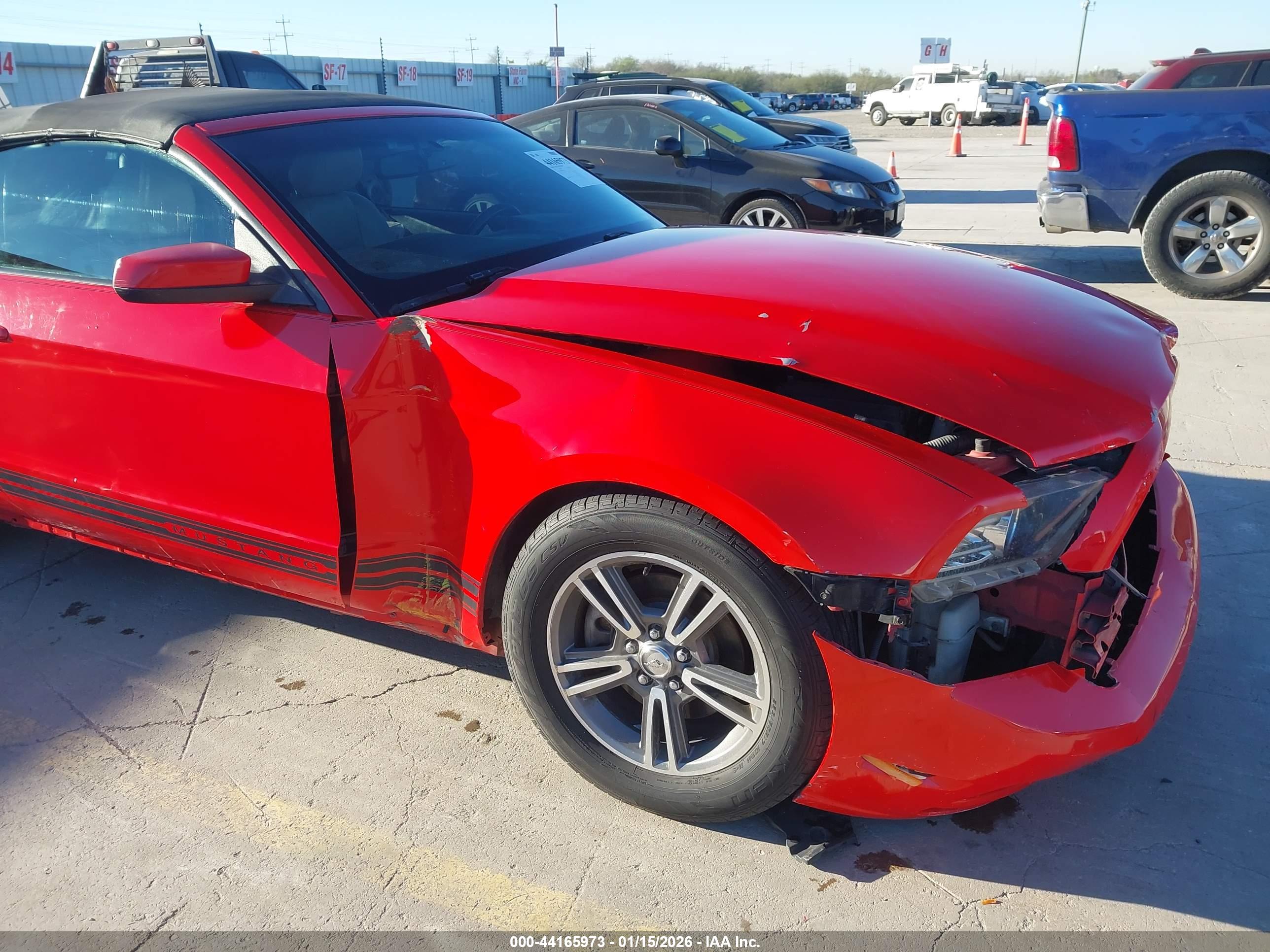 FORD MUSTANG image 6