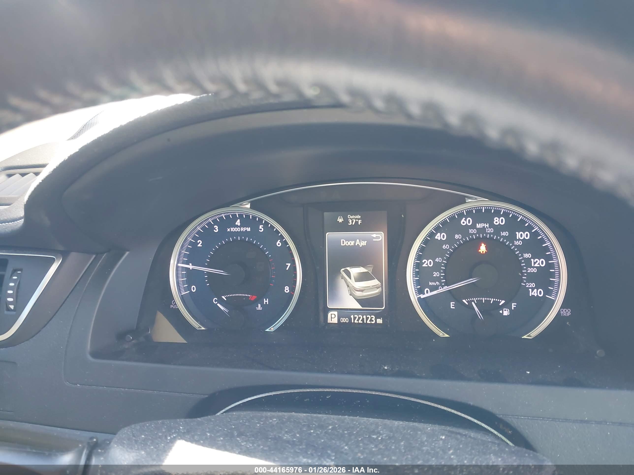 TOYOTA CAMRY image 7