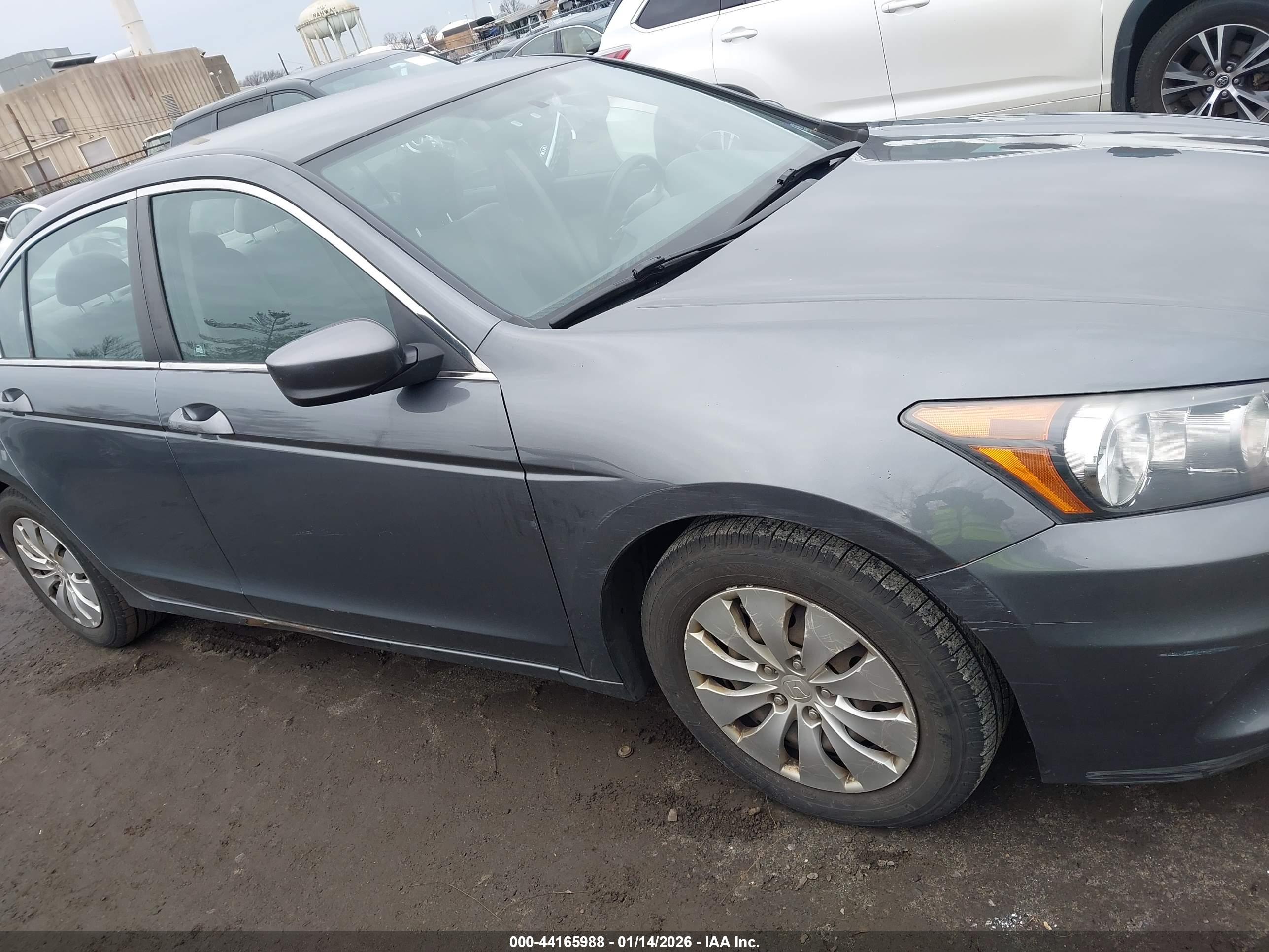 HONDA ACCORD image 6