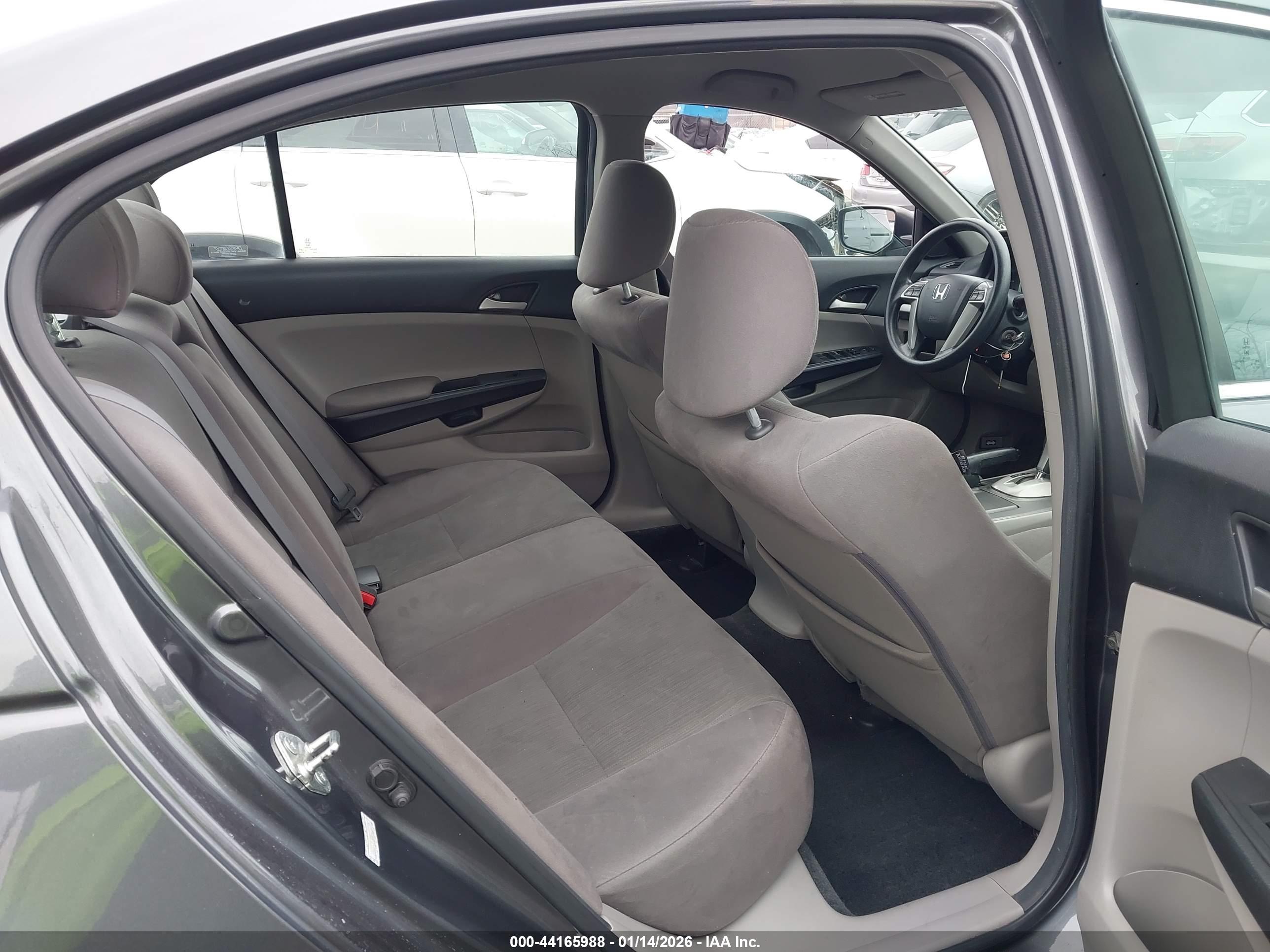 HONDA ACCORD image 8