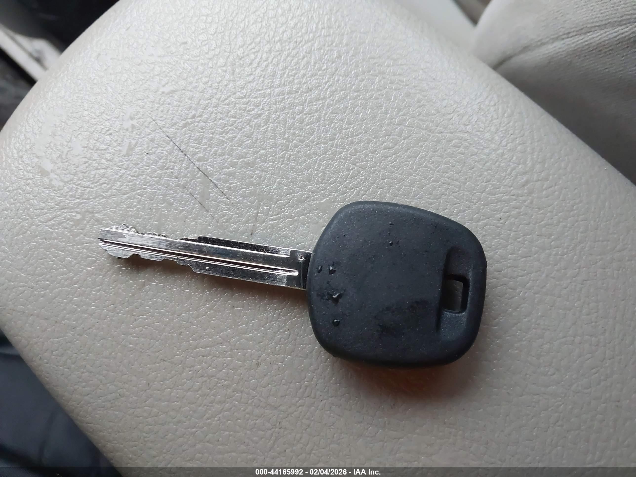 TOYOTA COROLLA image 11
