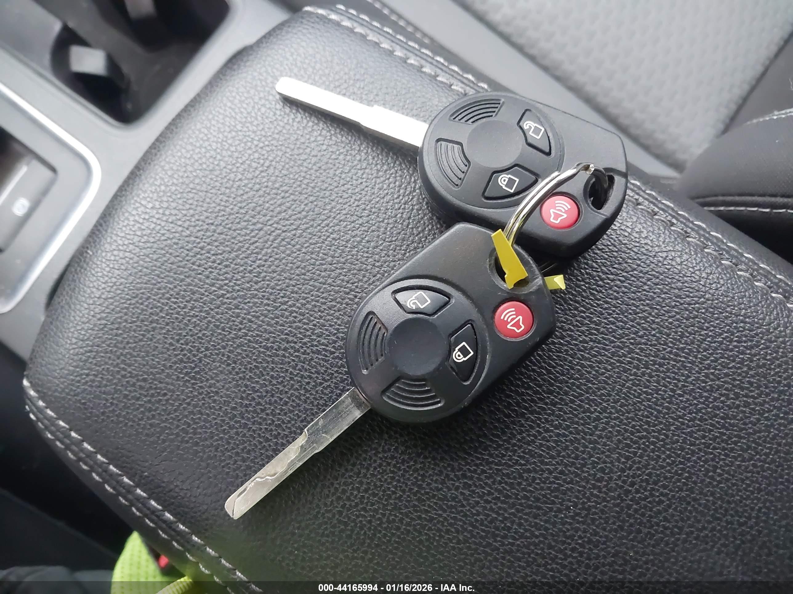 FORD ESCAPE image 11