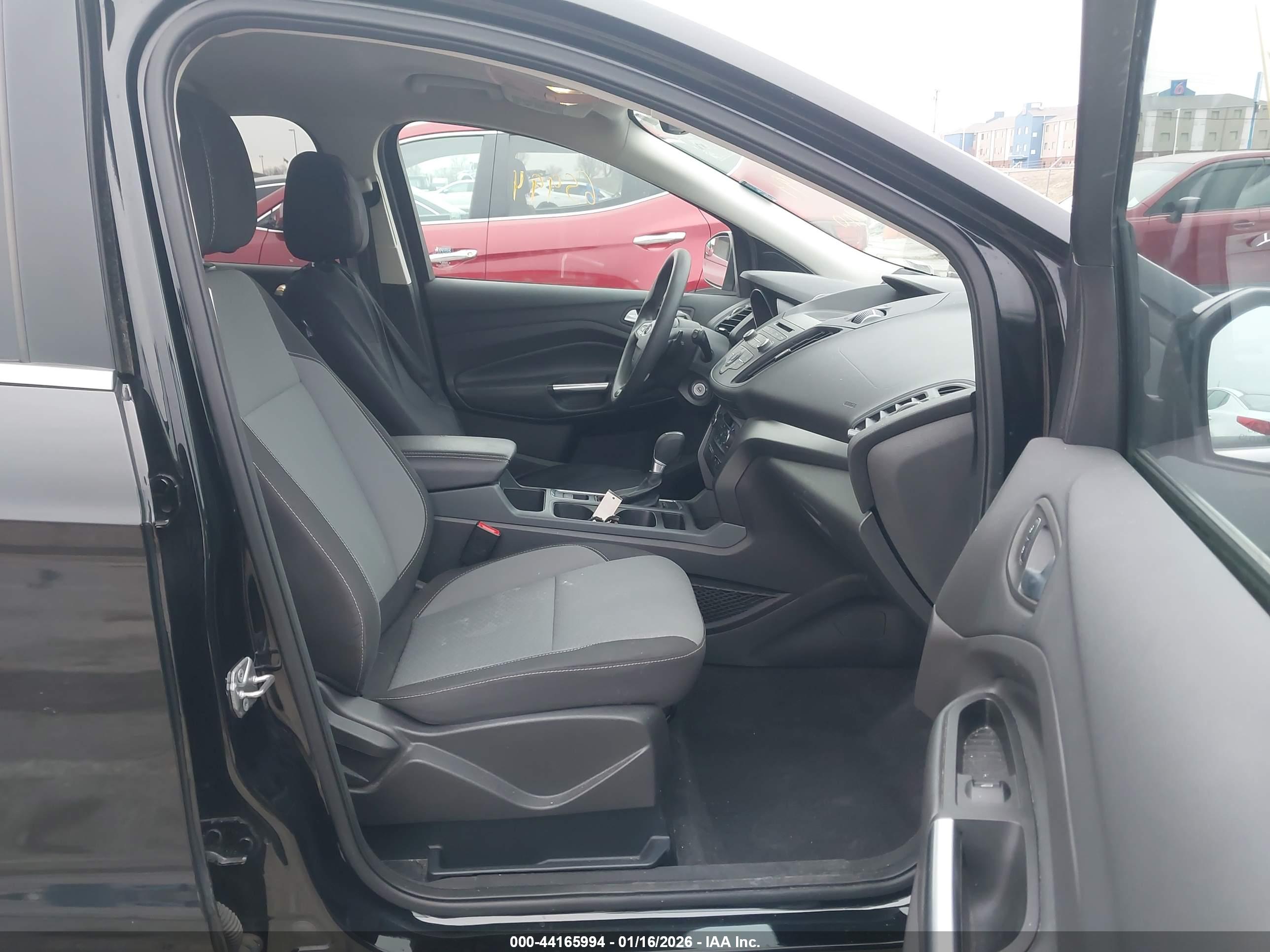 FORD ESCAPE image 5