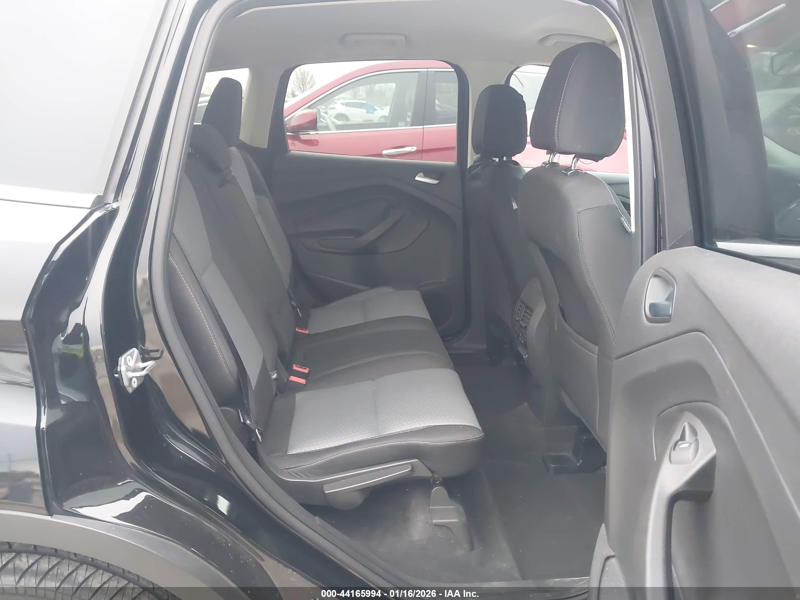 FORD ESCAPE image 8