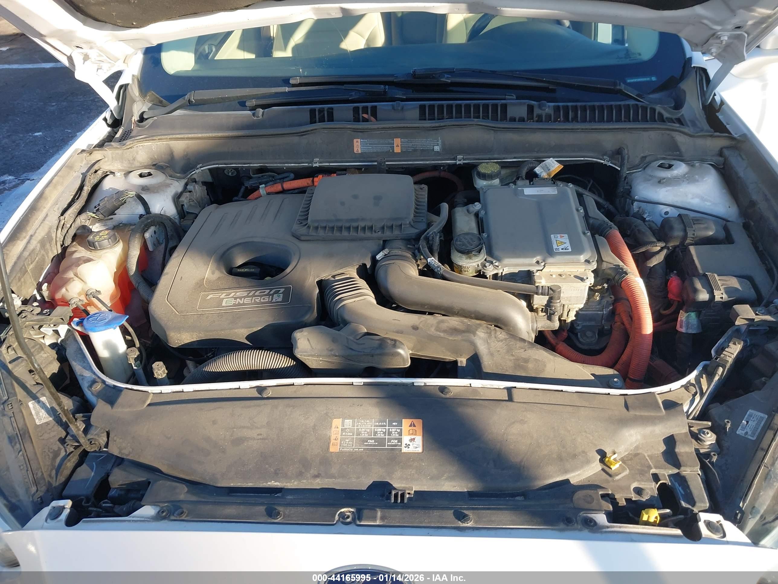 FORD FUSION image 10