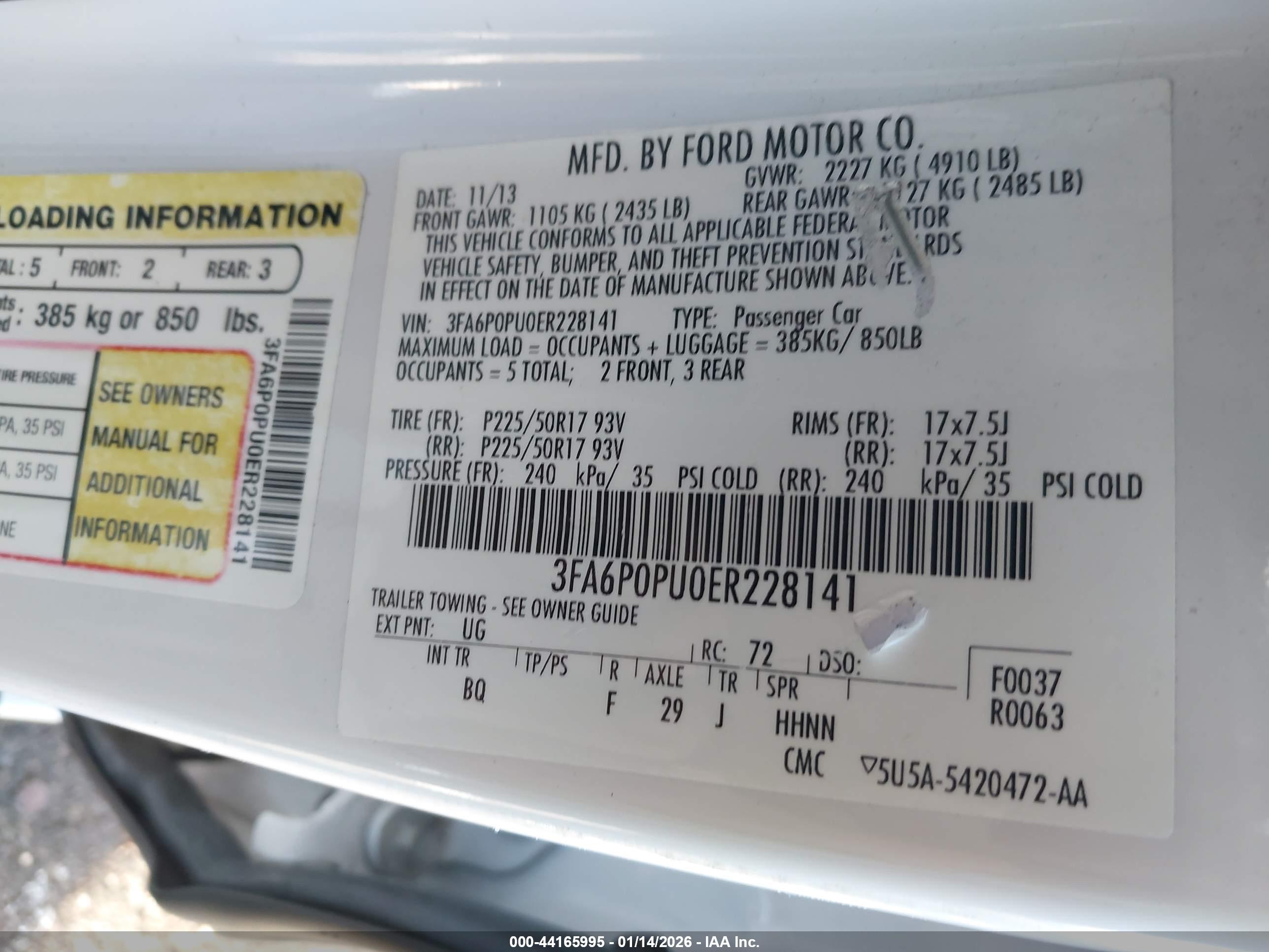 FORD FUSION image 9