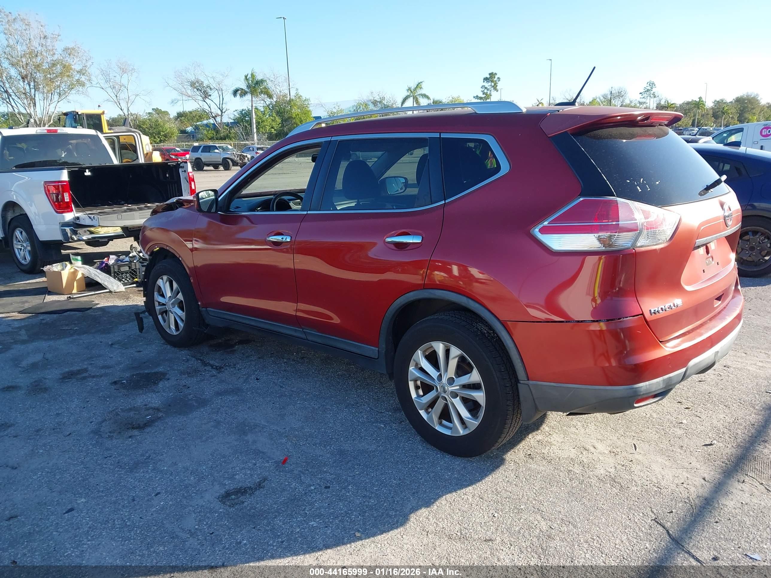 NISSAN ROGUE image 3