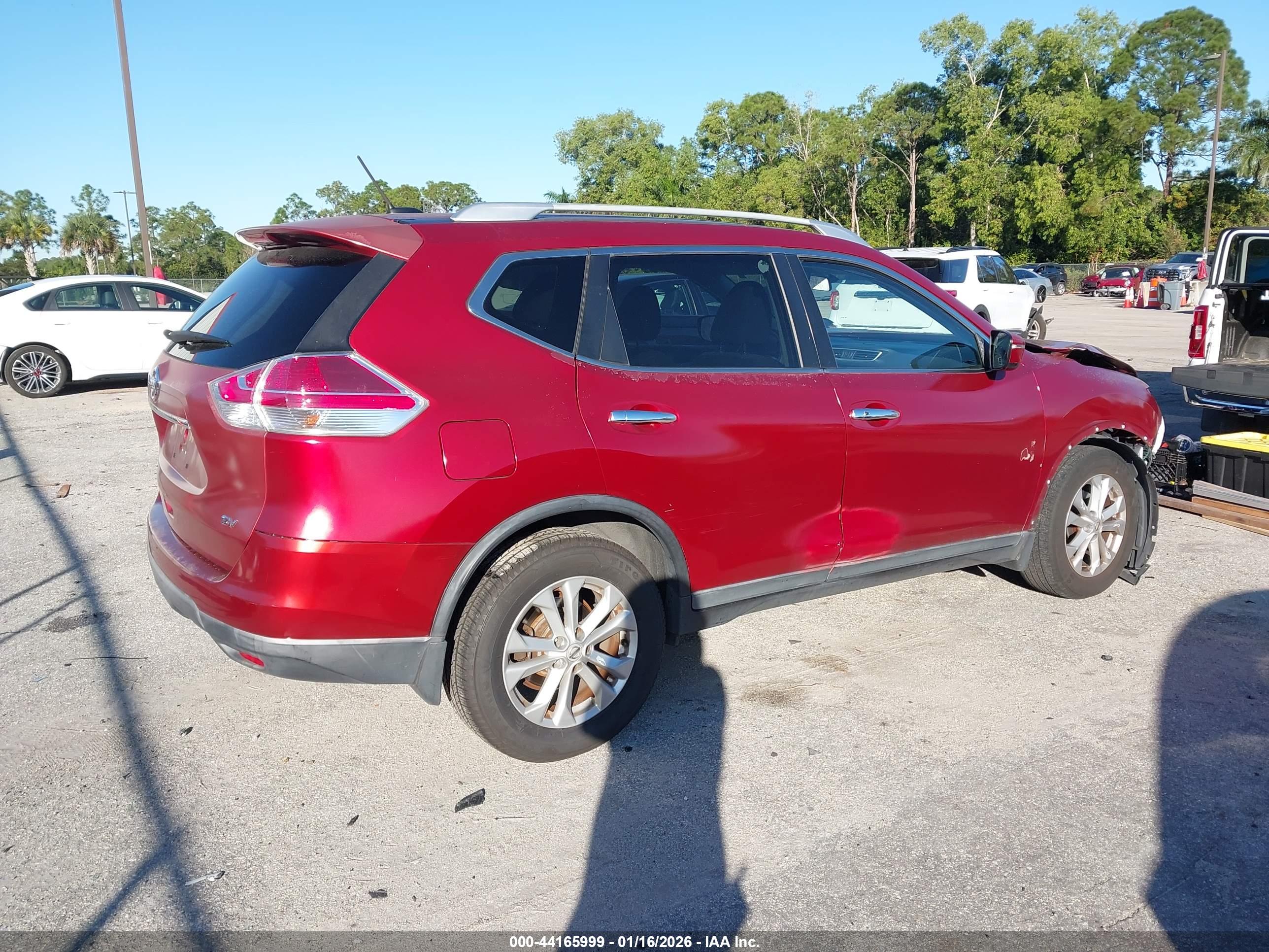 NISSAN ROGUE image 4
