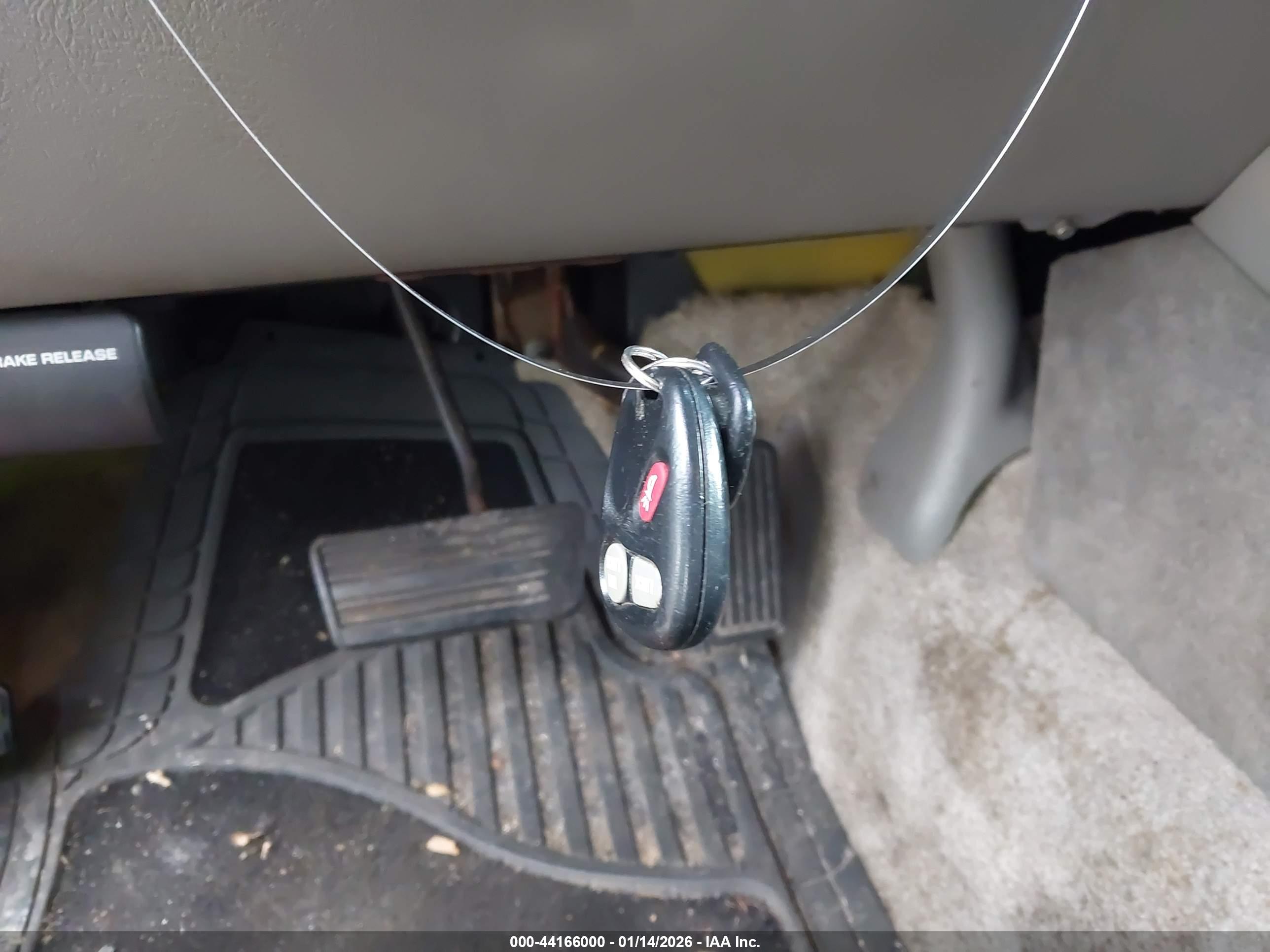 CADILLAC ESCALADE image 11