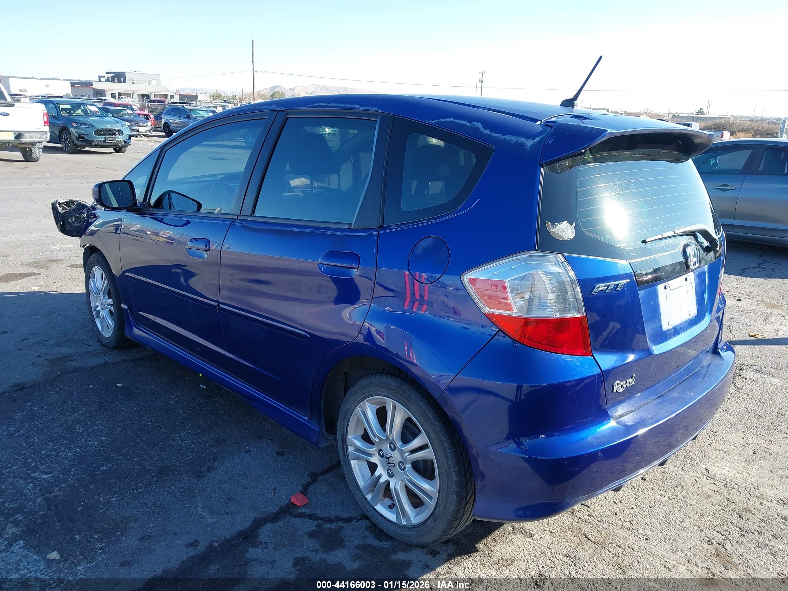 HONDA FIT image 3