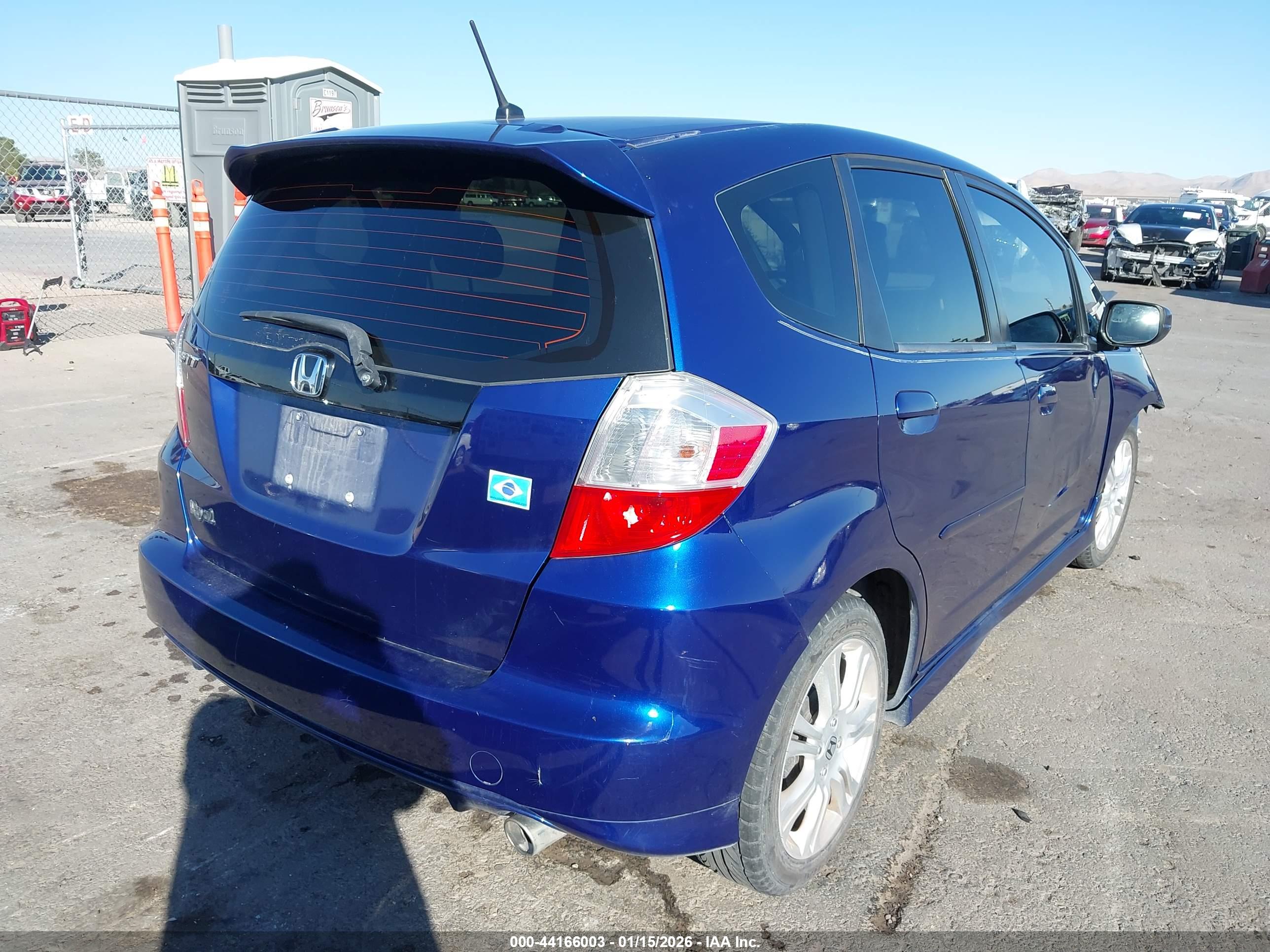 HONDA FIT image 4