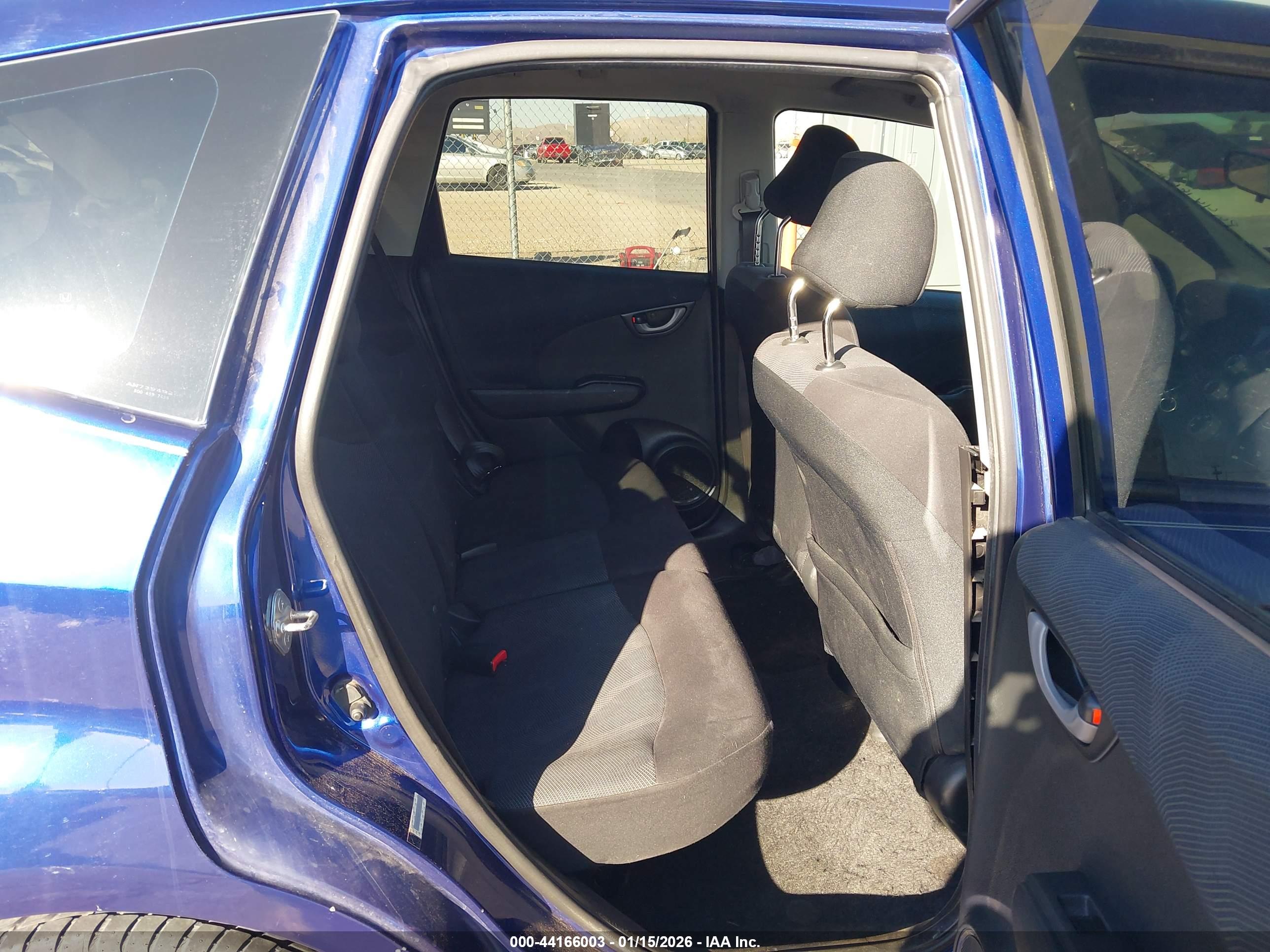 HONDA FIT image 8