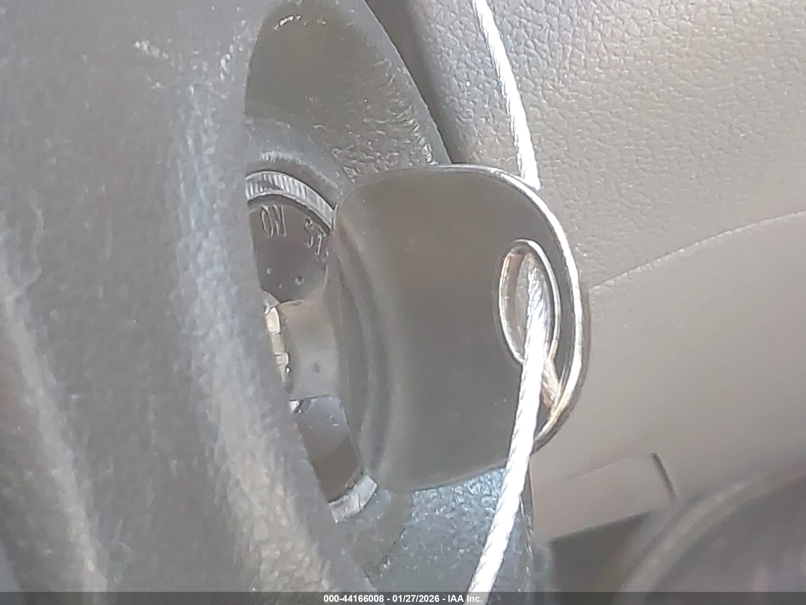 HYUNDAI ELANTRA image 11