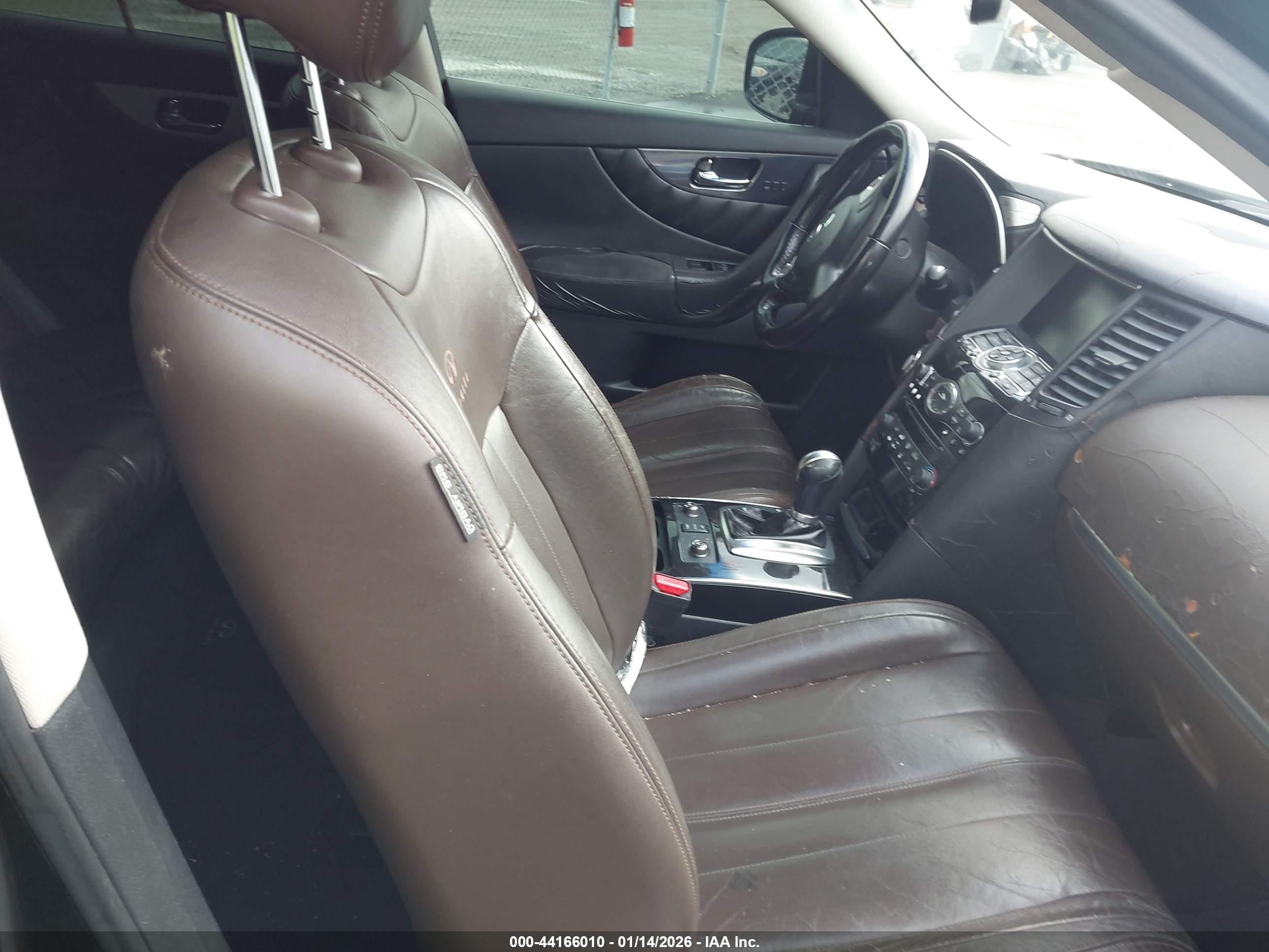 INFINITI FX35 image 5