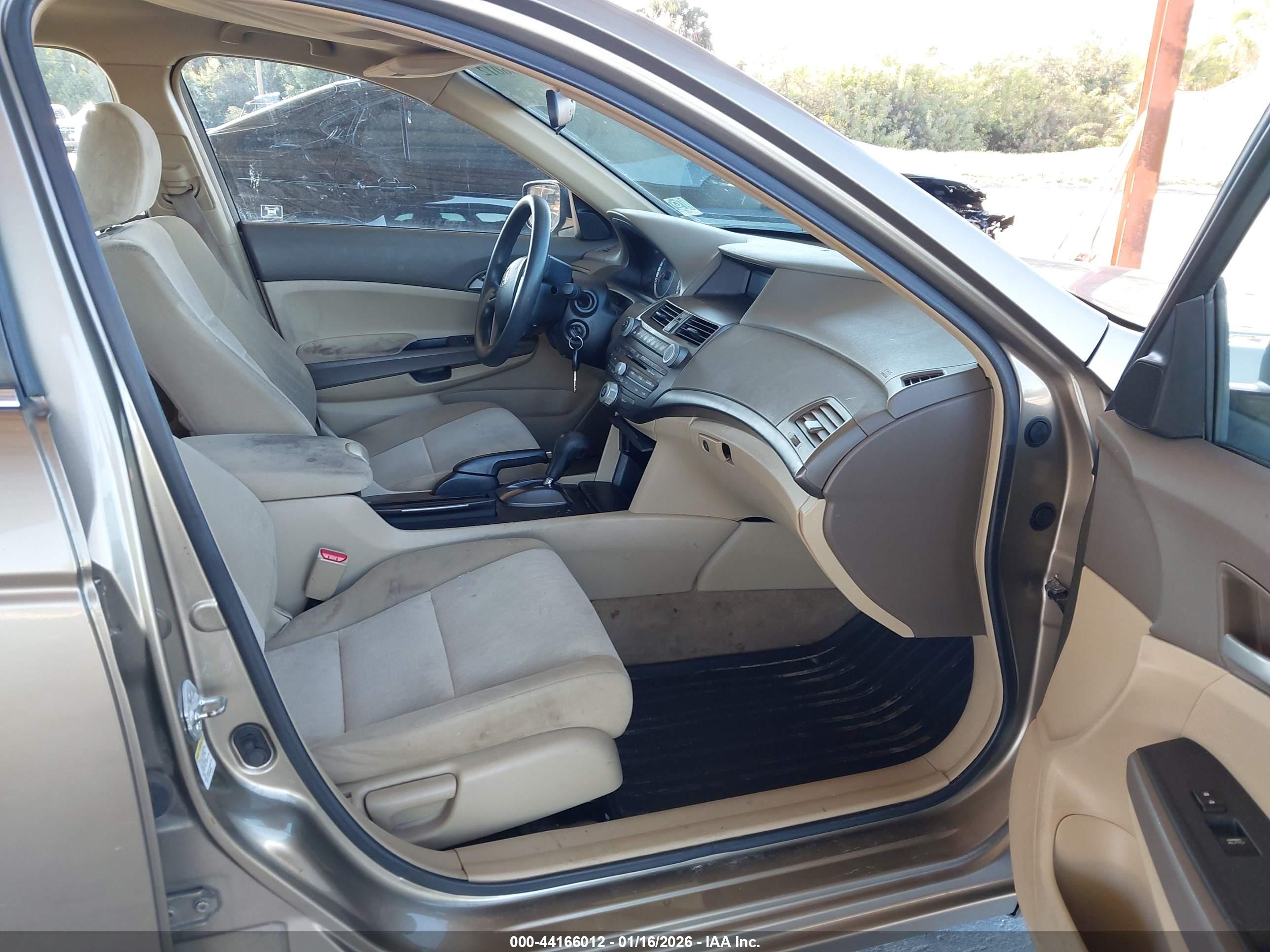 HONDA ACCORD image 5