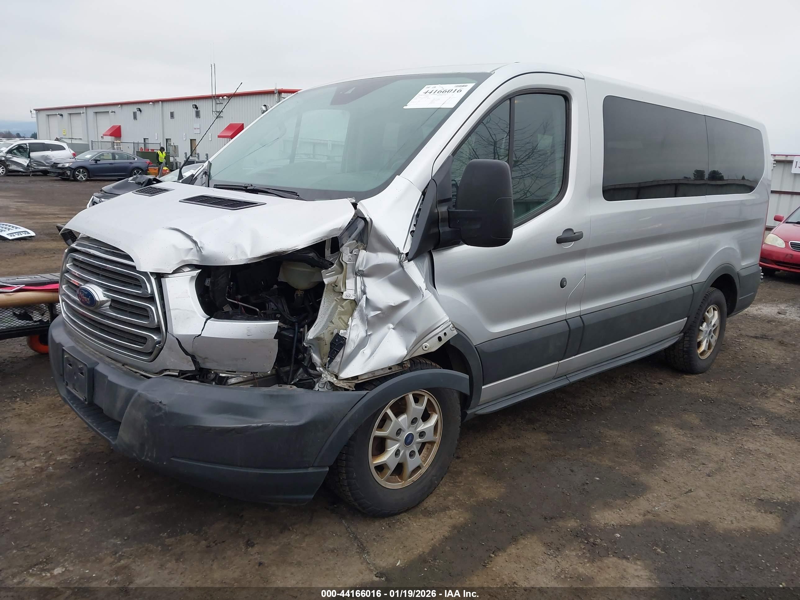 FORD TRANSIT-150 image 2