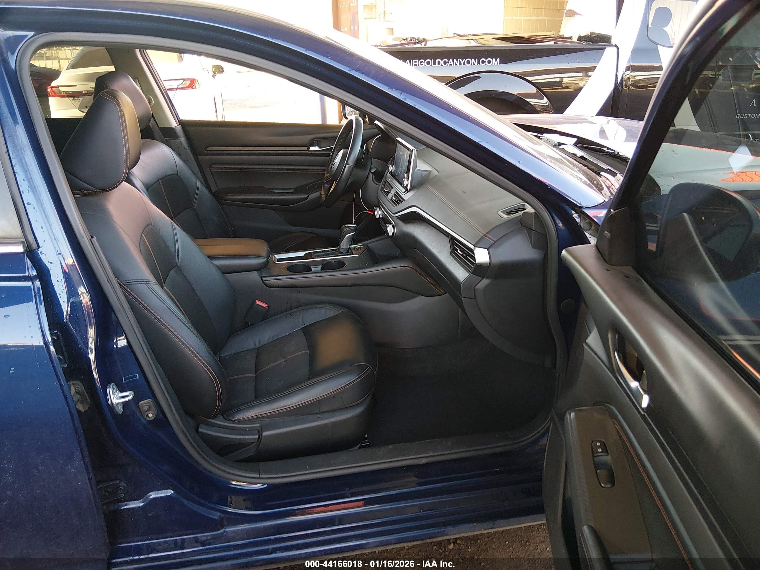 NISSAN ALTIMA image 5