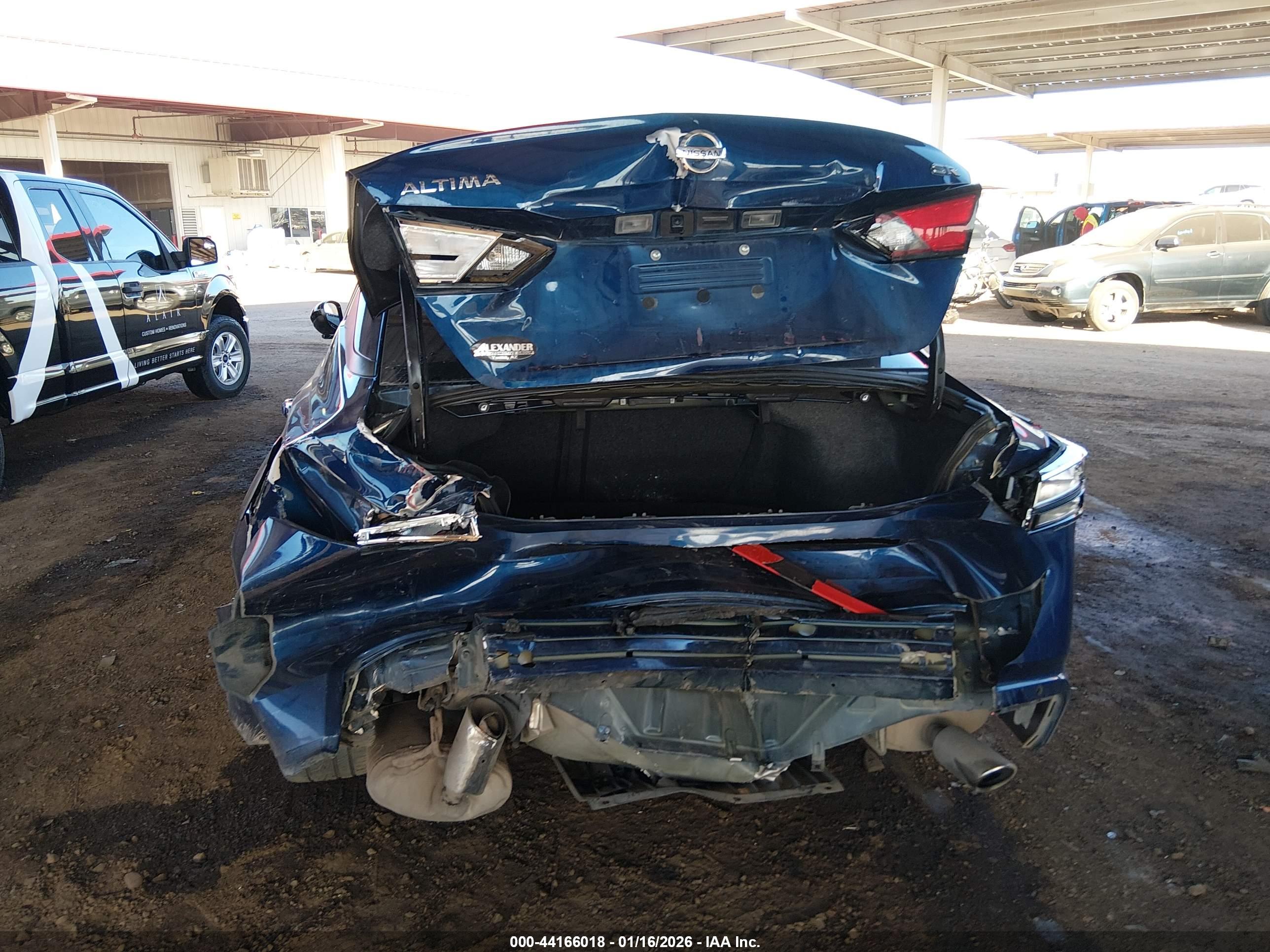 NISSAN ALTIMA image 6