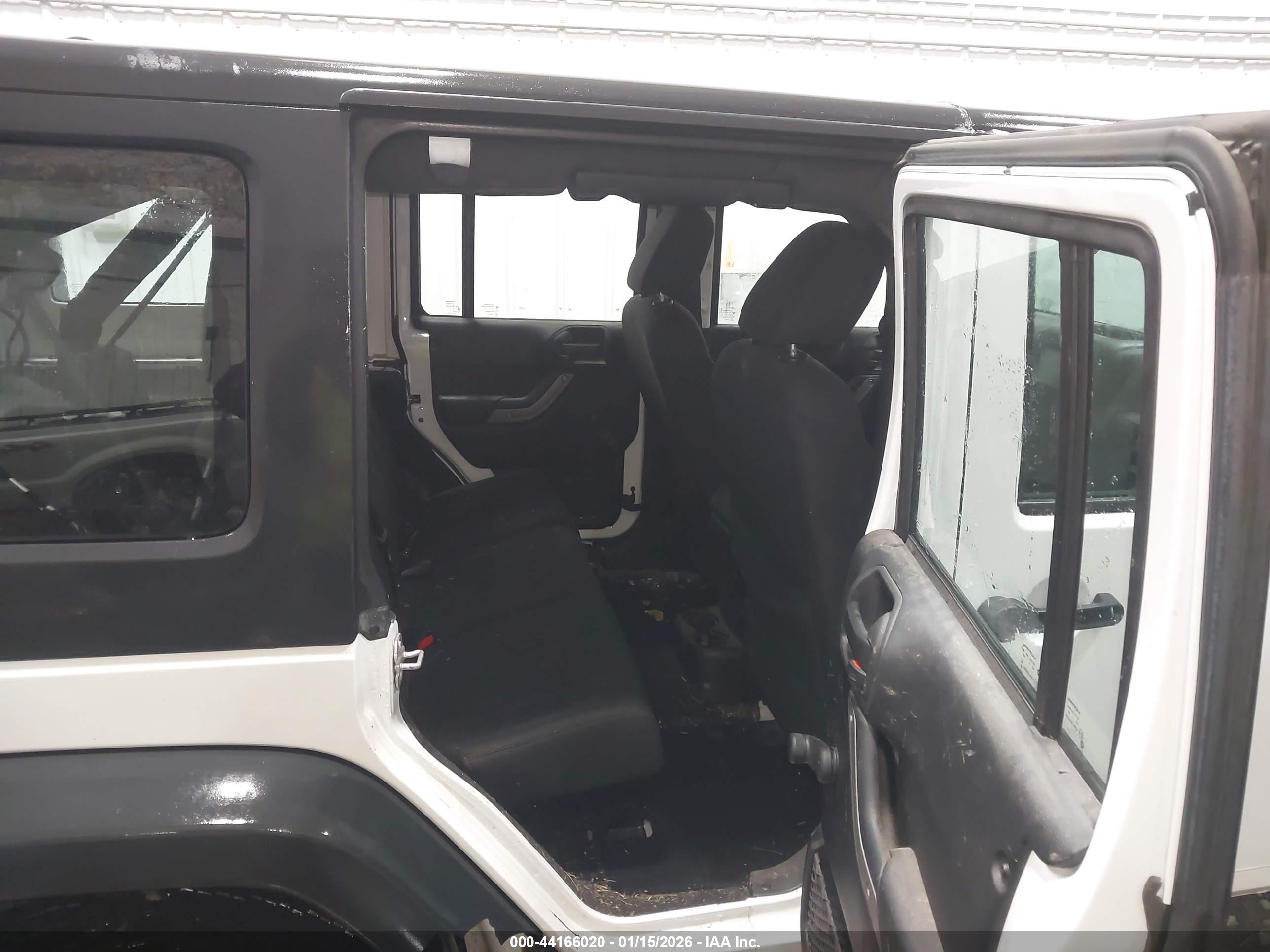 JEEP WRANGLER image 8