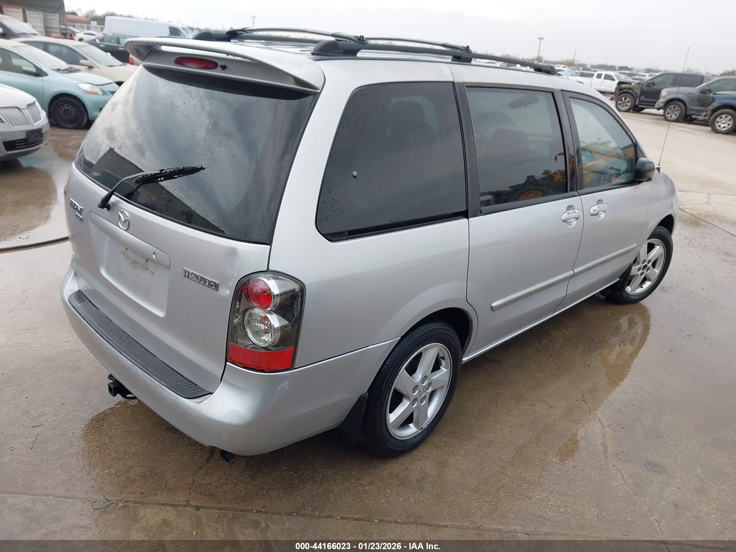 MAZDA MPV image 4