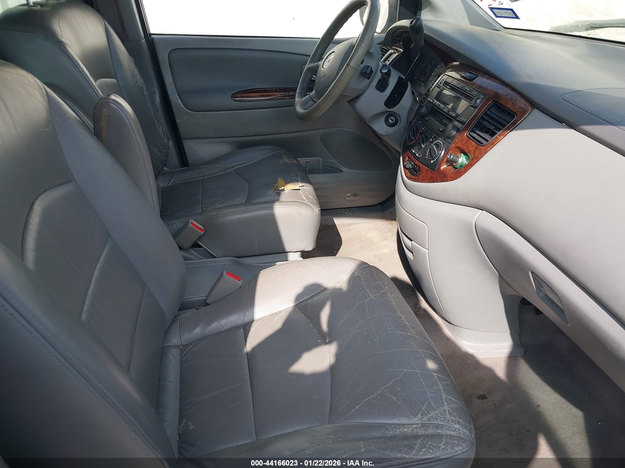 MAZDA MPV image 5