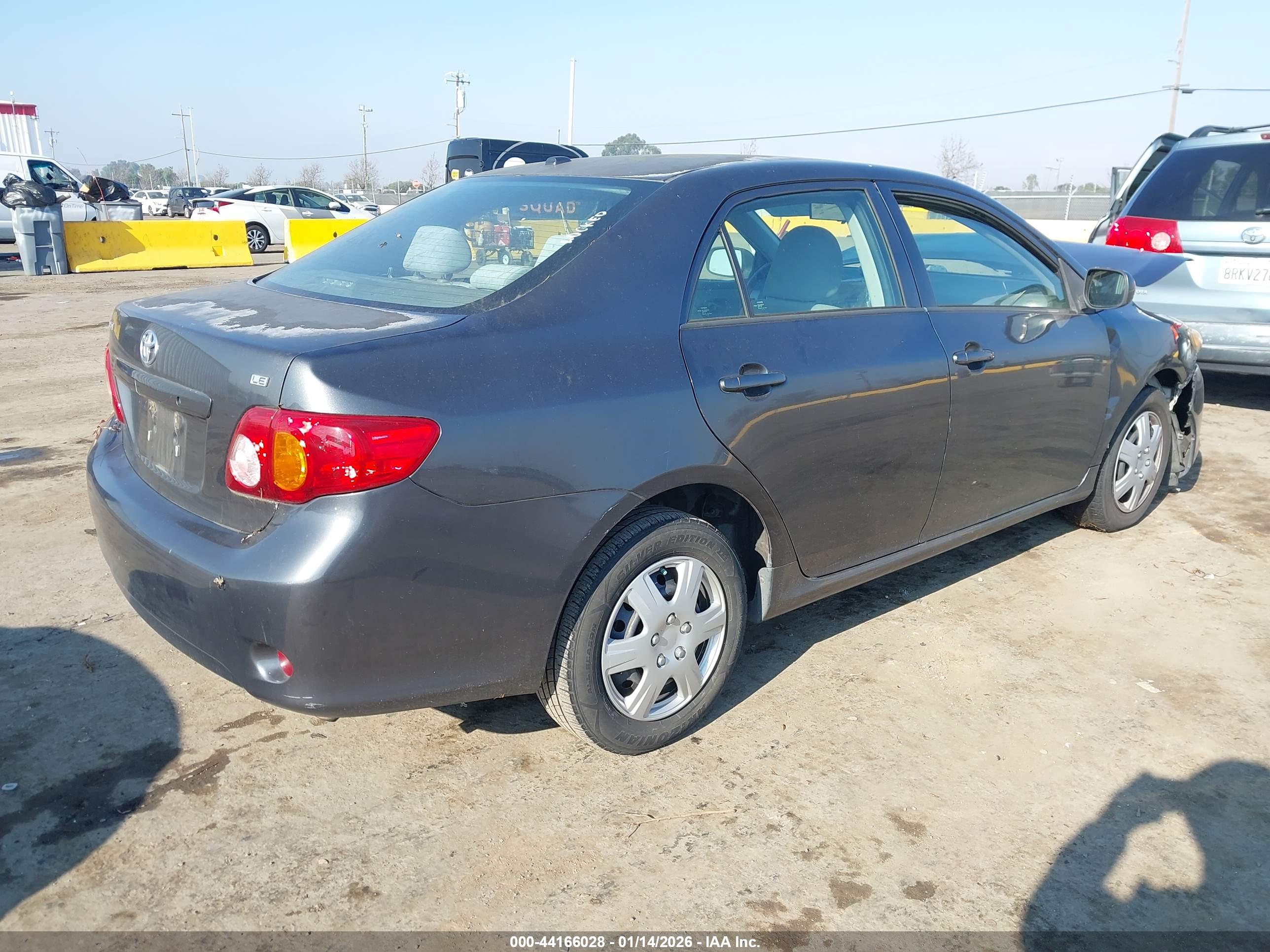 TOYOTA COROLLA image 4