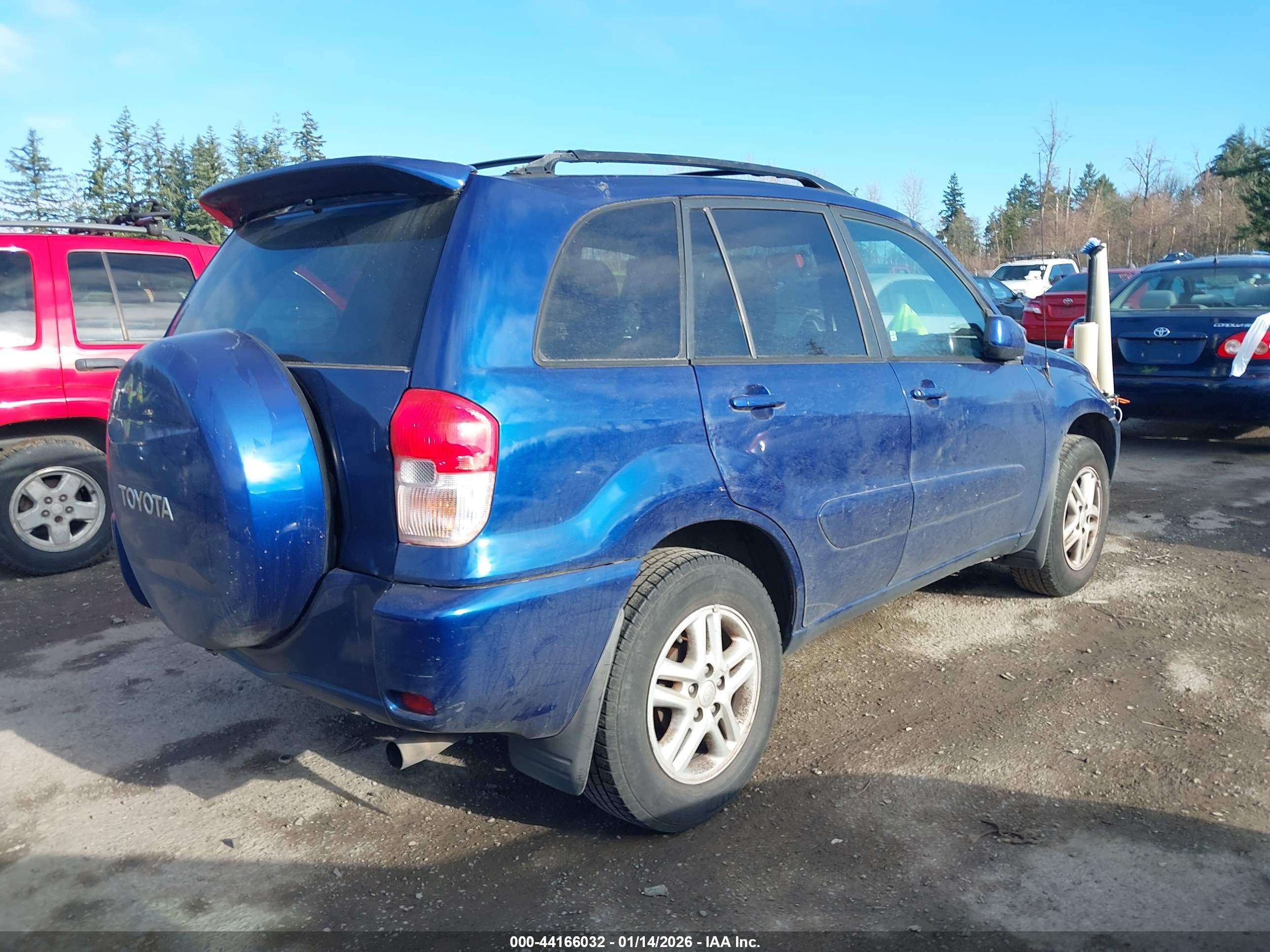 TOYOTA RAV4 image 4