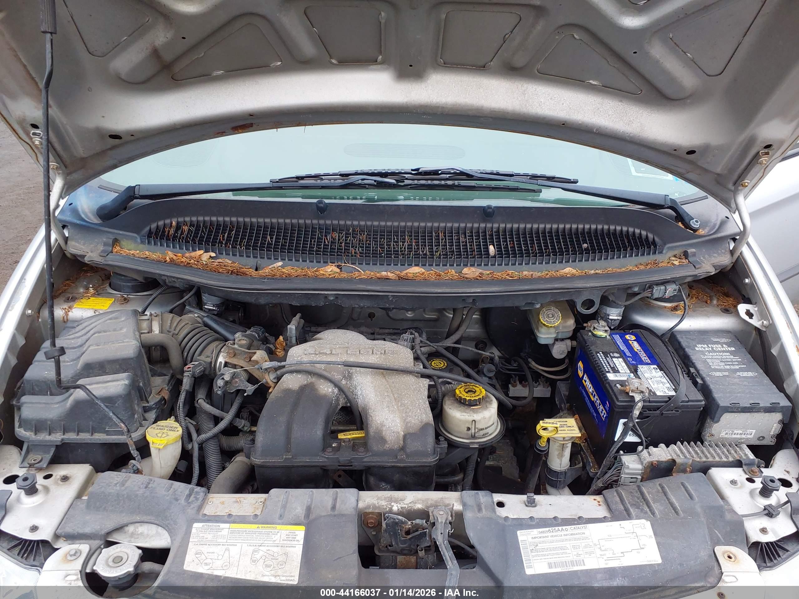 CHRYSLER VOYAGER image 10