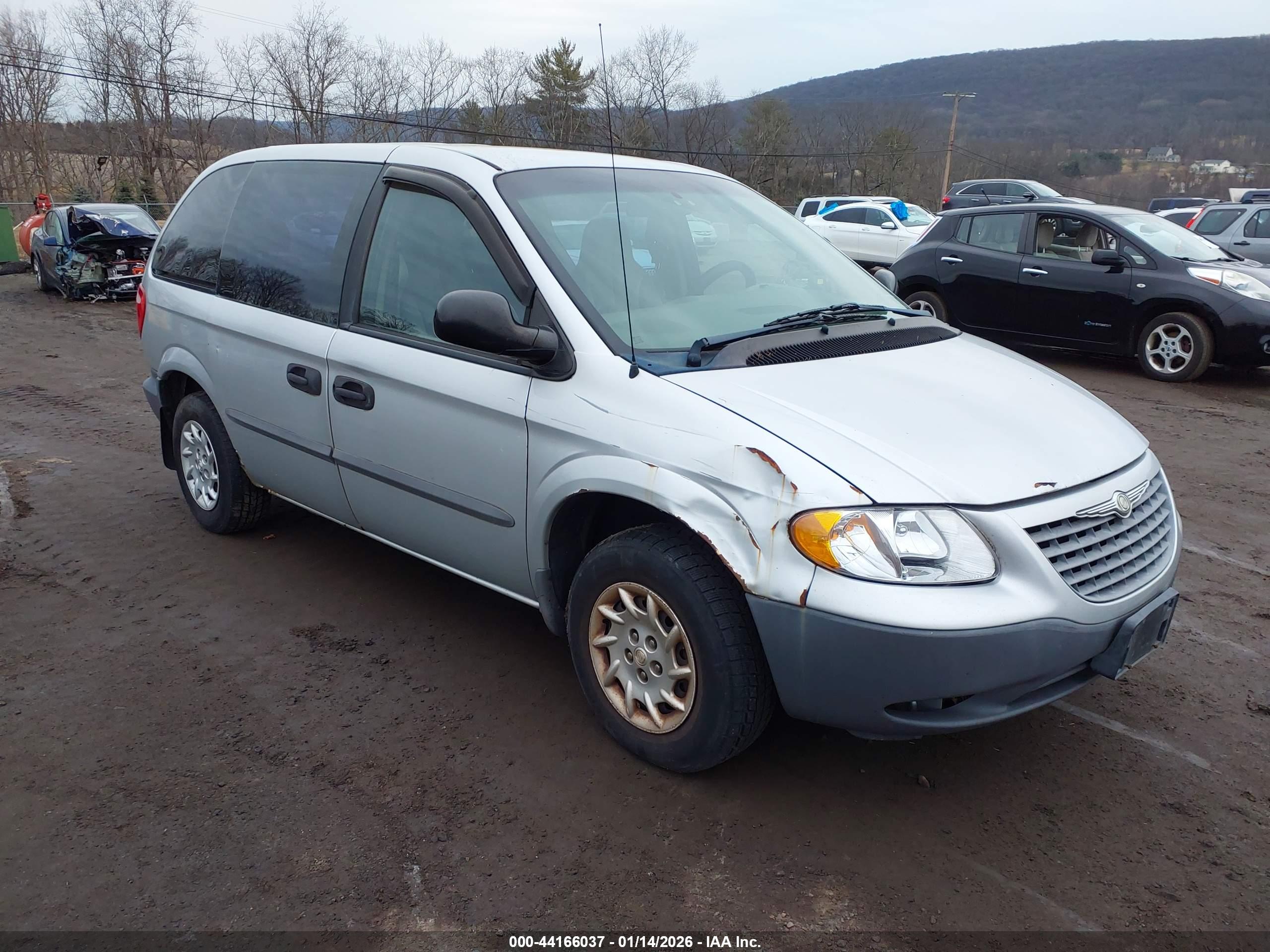 CHRYSLER VOYAGER image 6