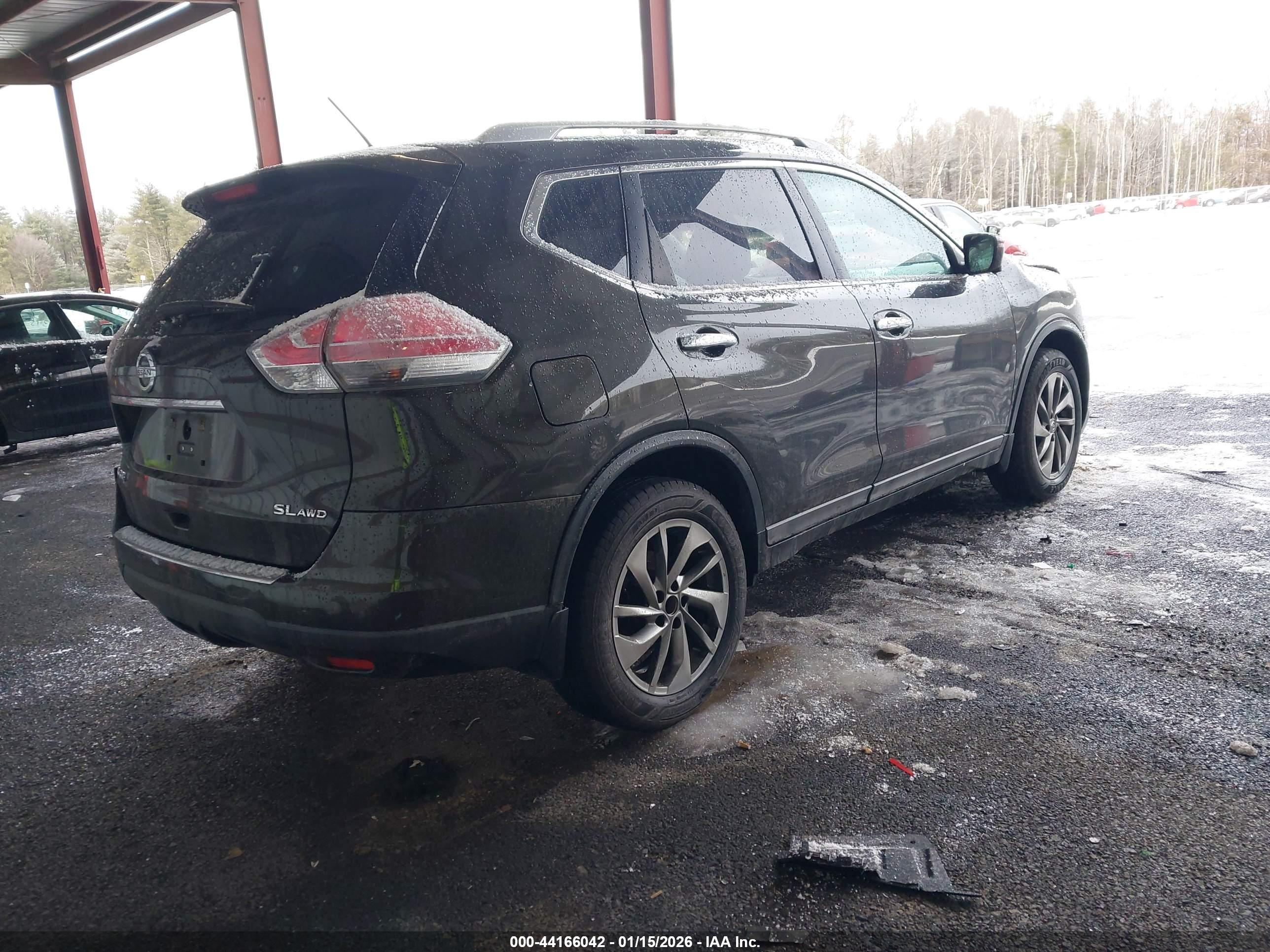 NISSAN ROGUE image 4