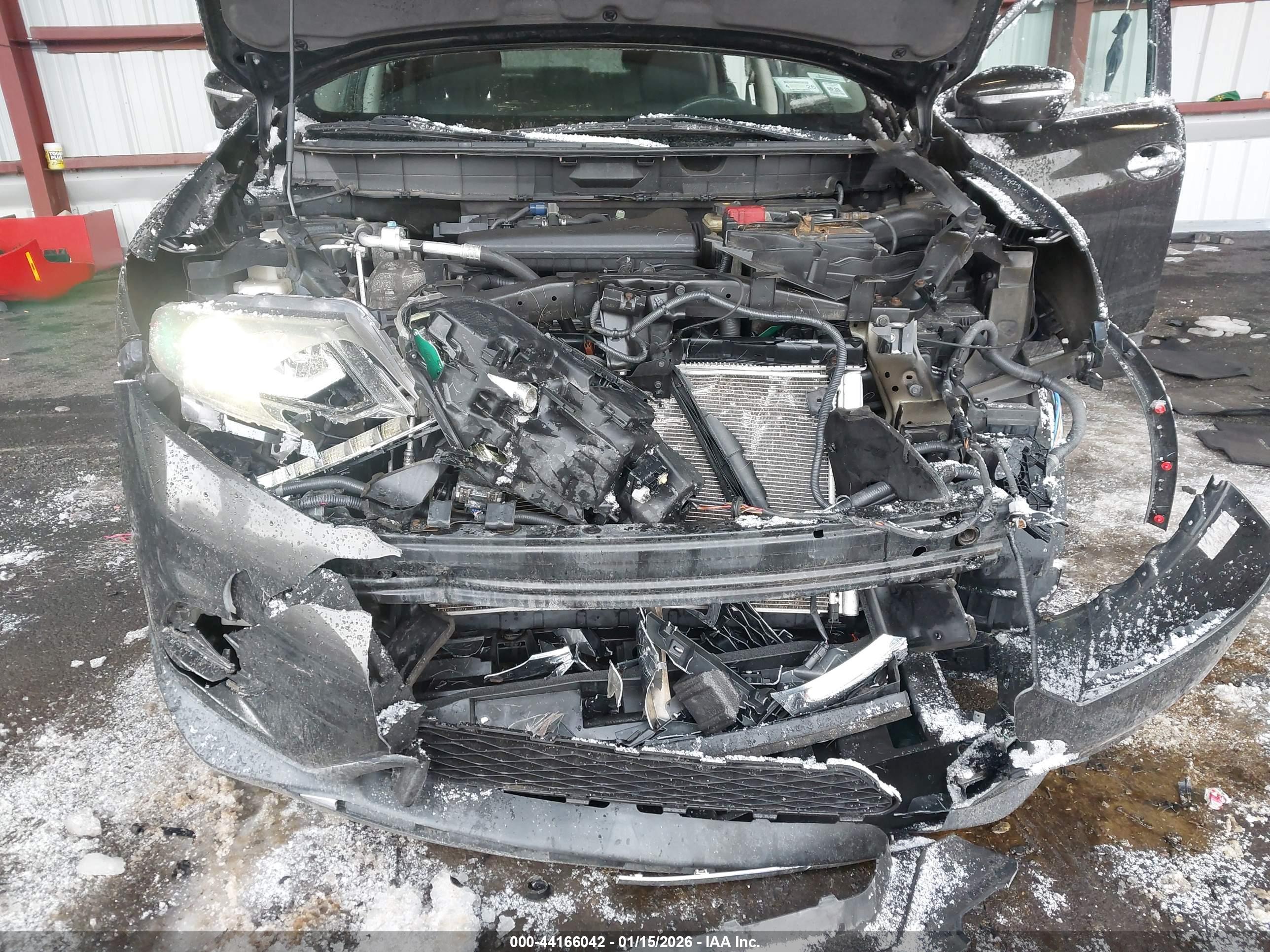 NISSAN ROGUE image 6