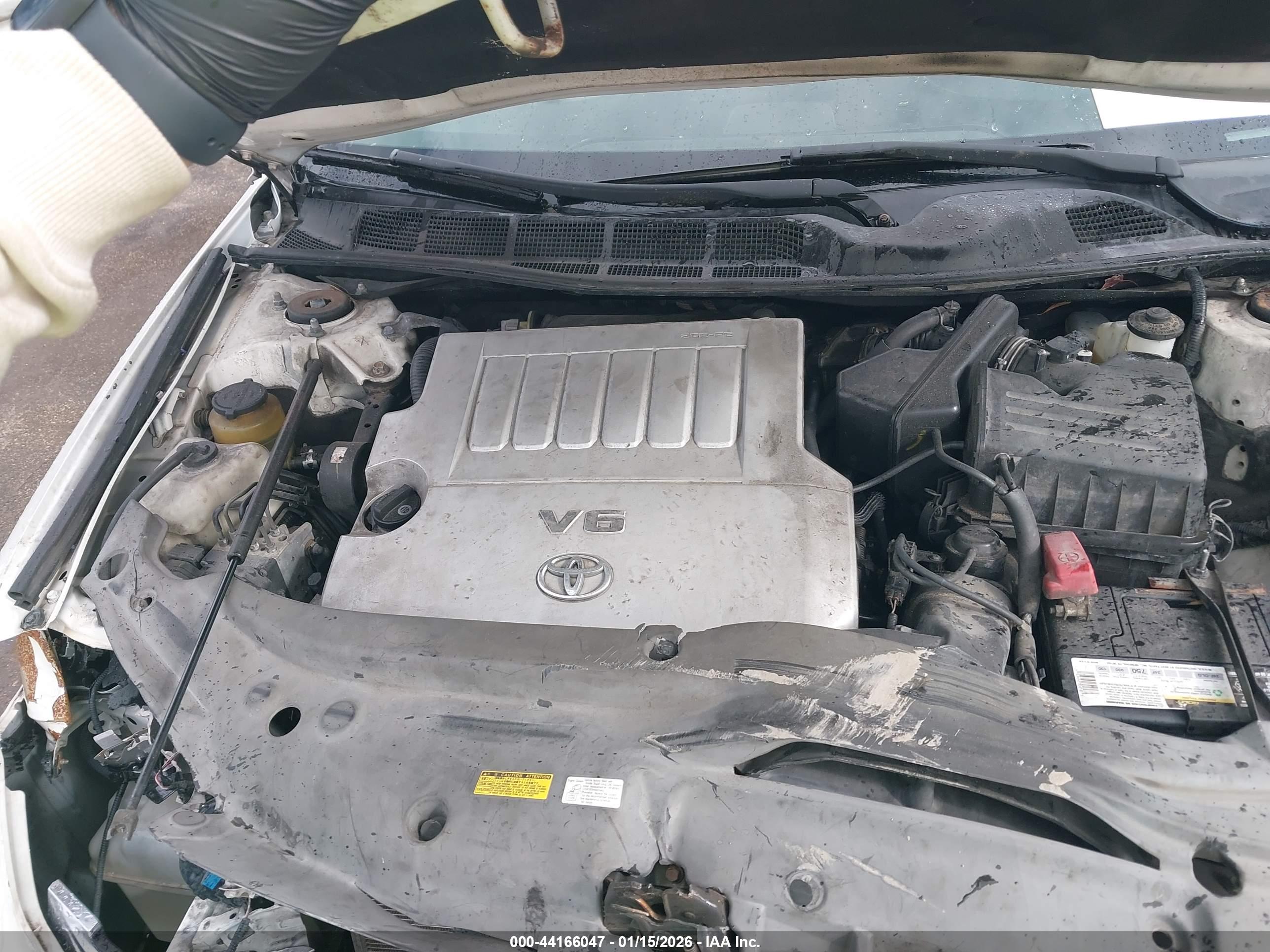TOYOTA AVALON image 10