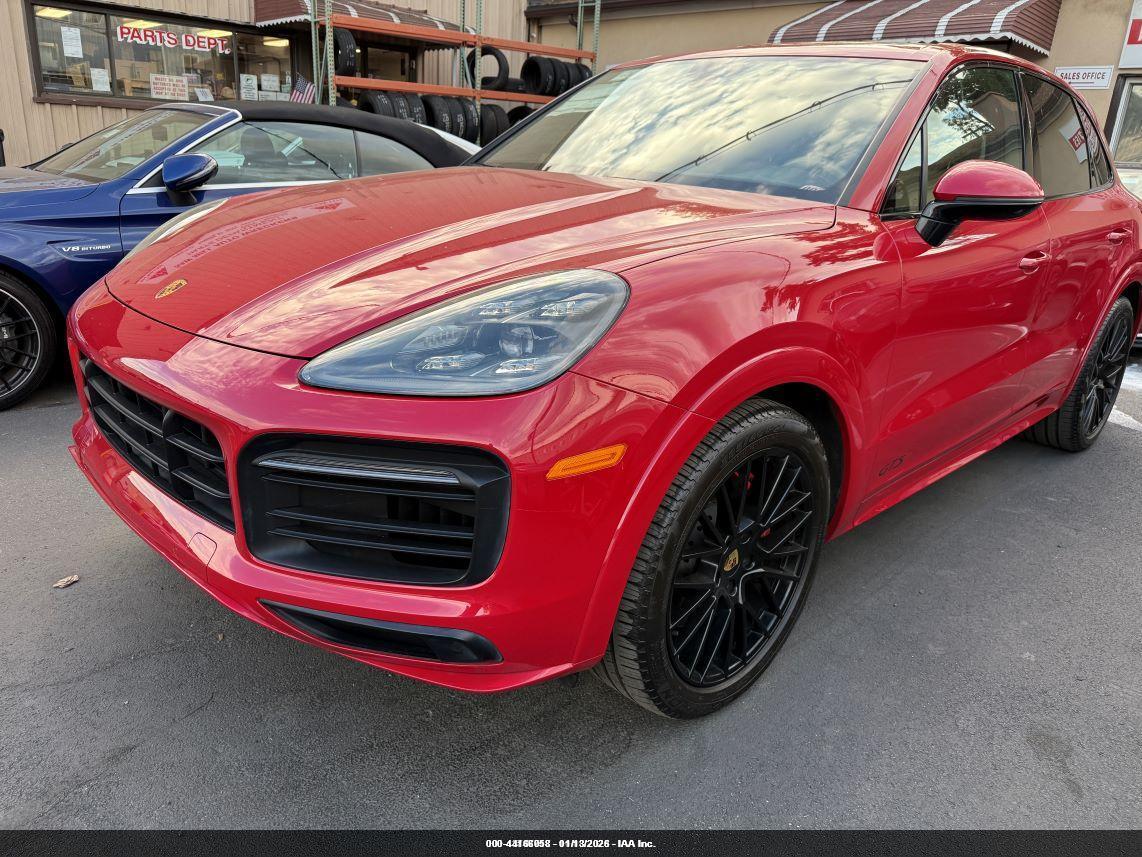 PORSCHE CAYENNE image 2