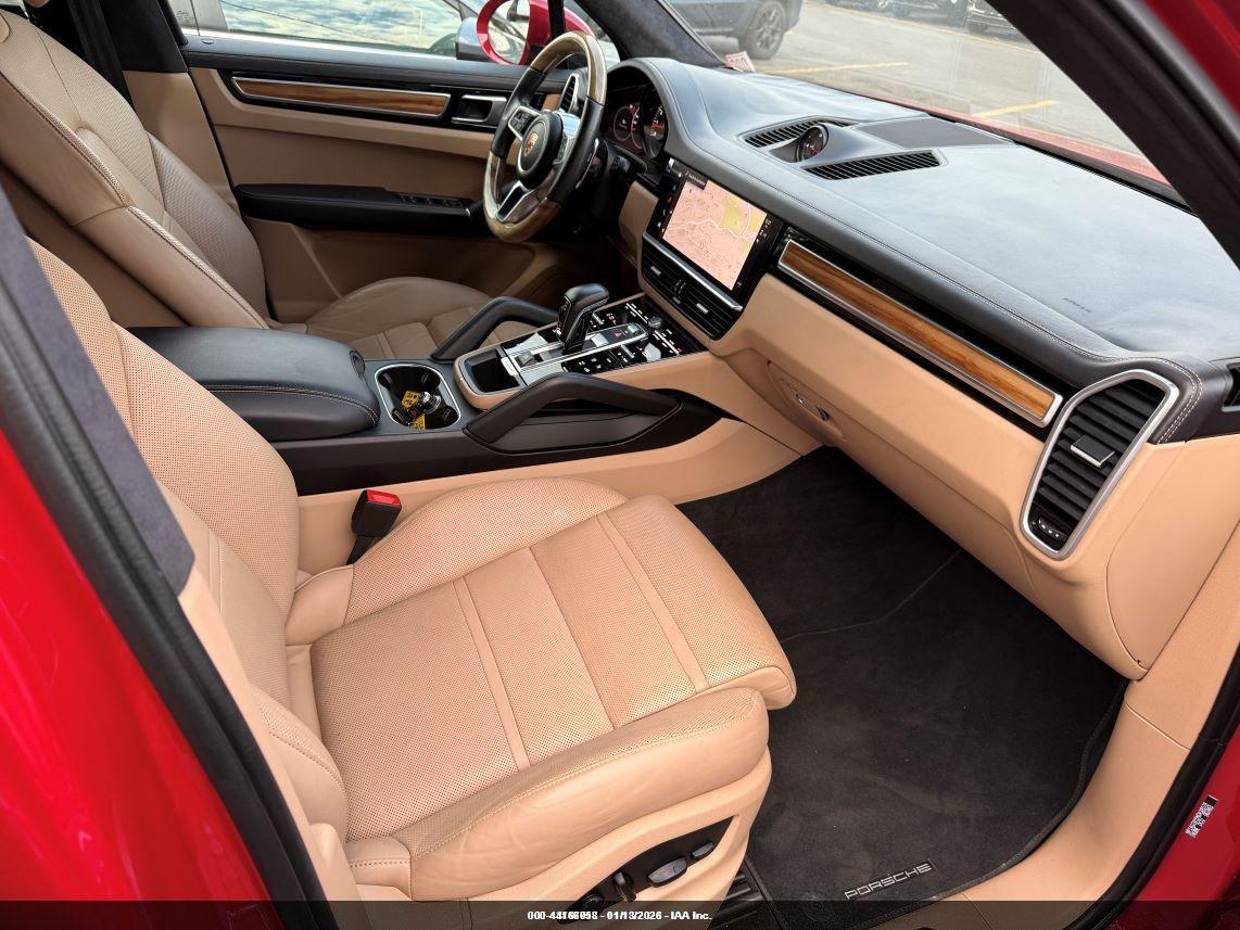 PORSCHE CAYENNE image 5